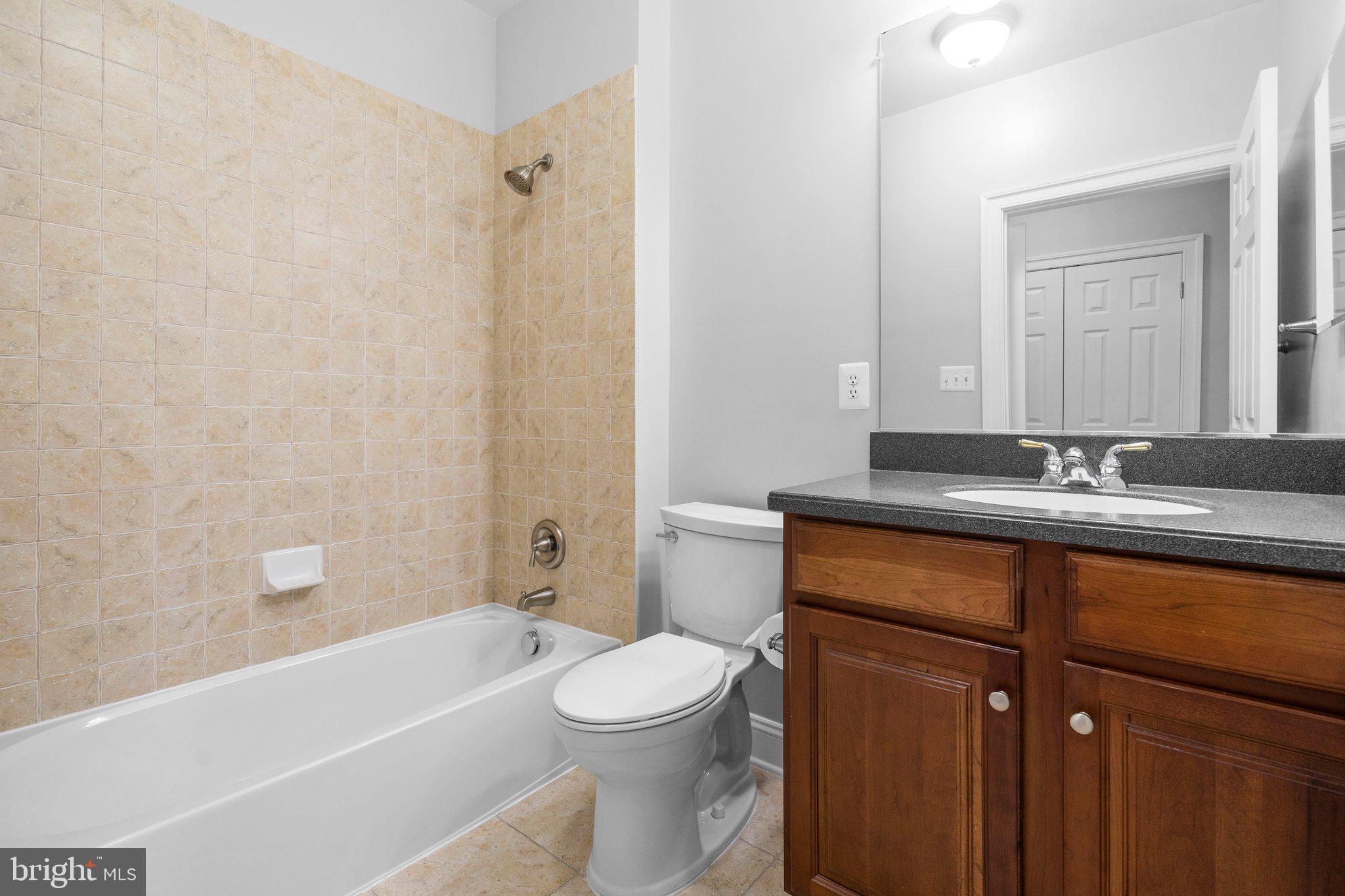 KING FARM BAILEYS COMMON - Residential