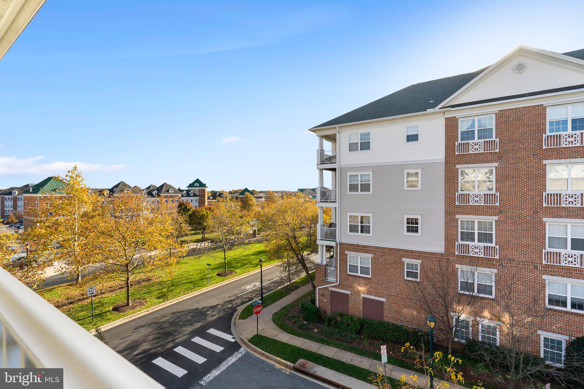 KING FARM BAILEYS COMMON - Residential