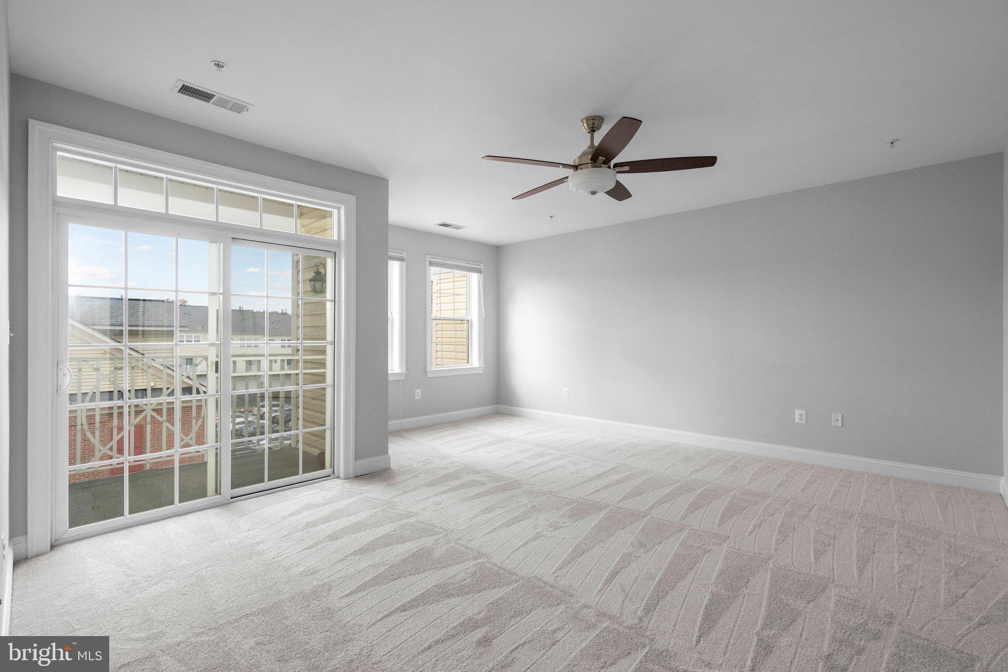 KING FARM BAILEYS COMMON - Residential