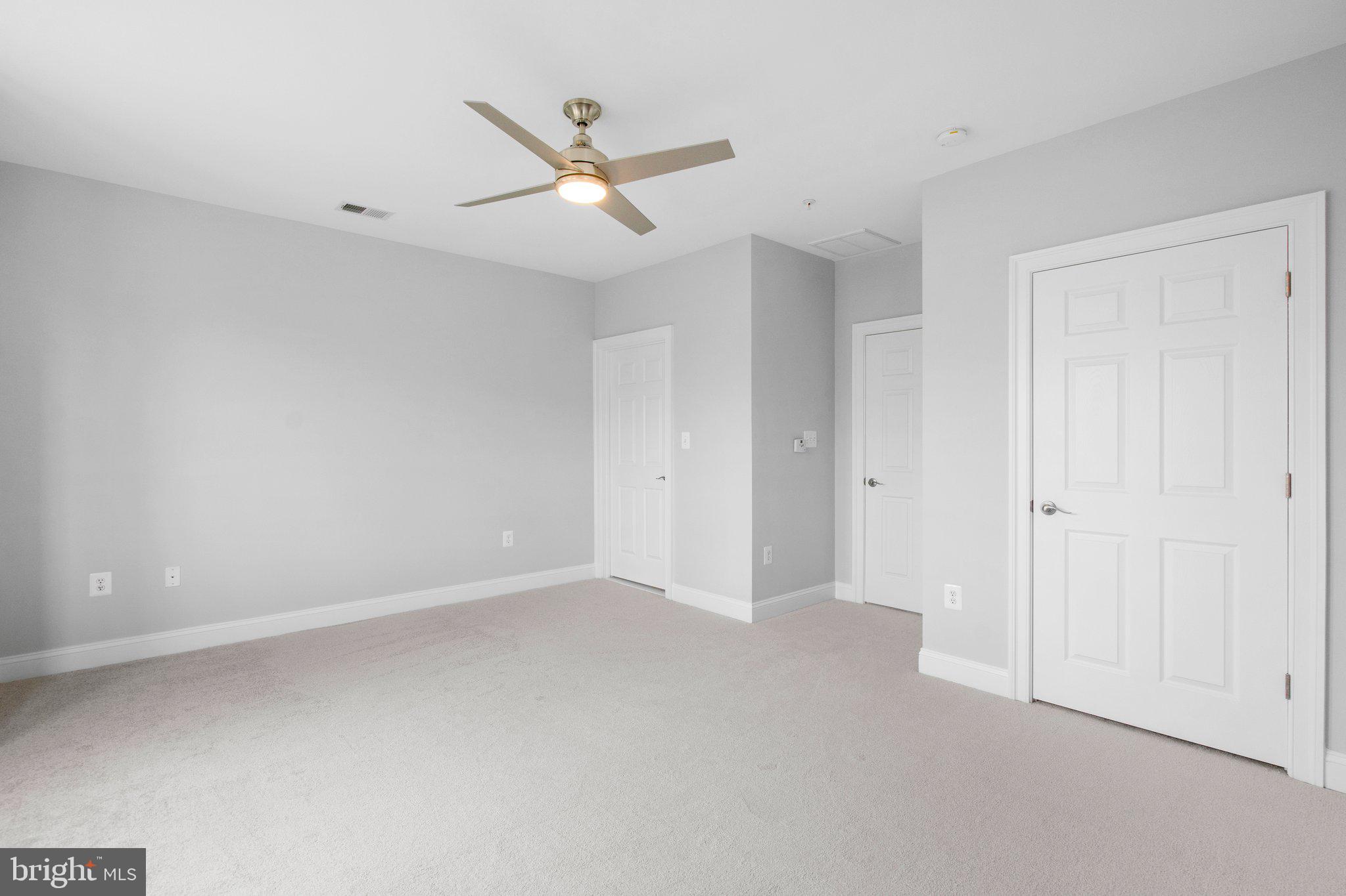 KING FARM BAILEYS COMMON - Residential