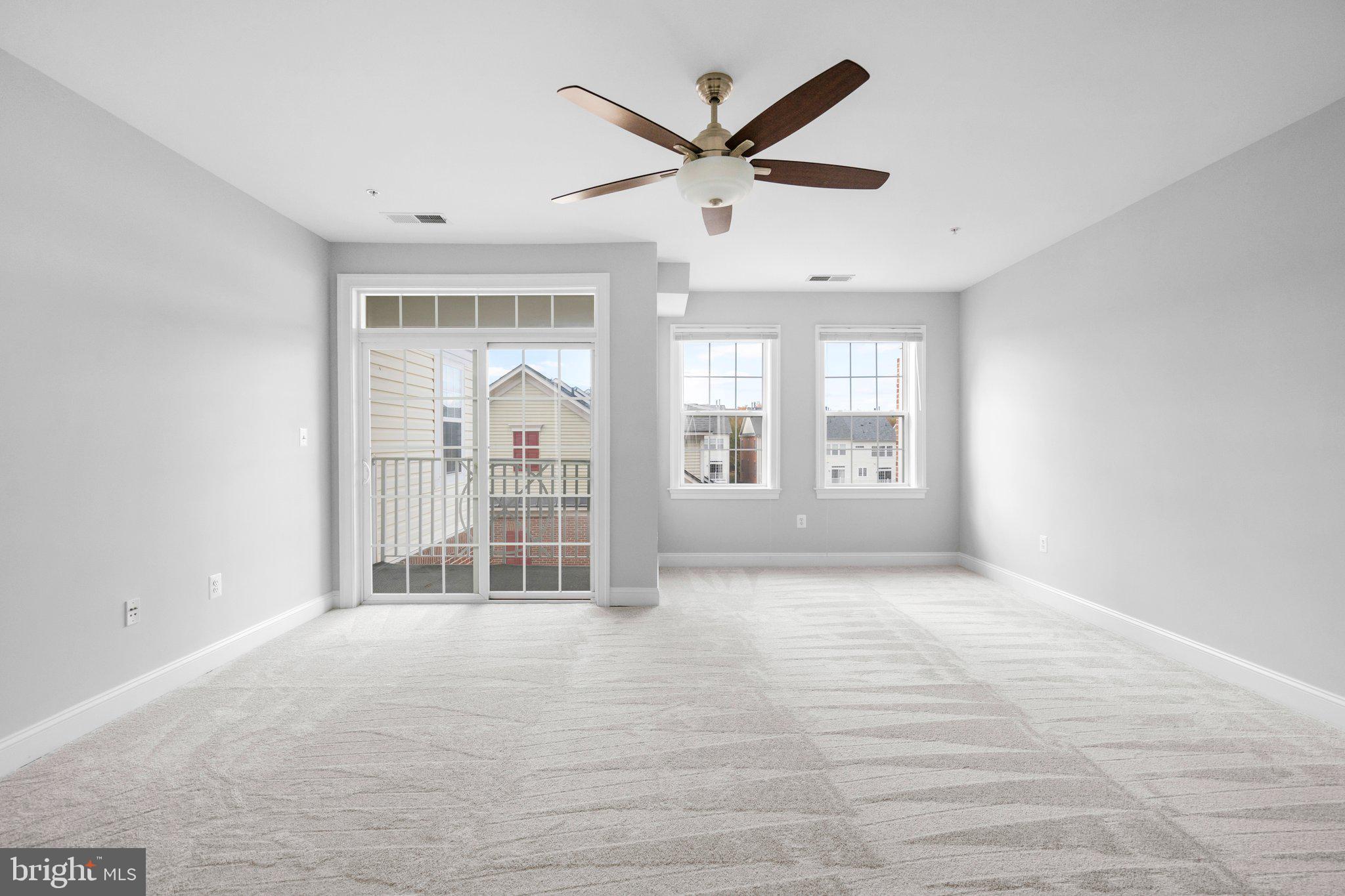 KING FARM BAILEYS COMMON - Residential