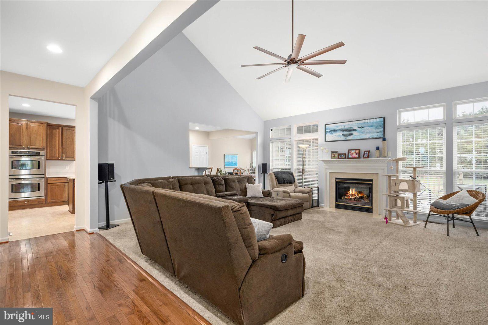 FRANKLIN KNOLL - Residential