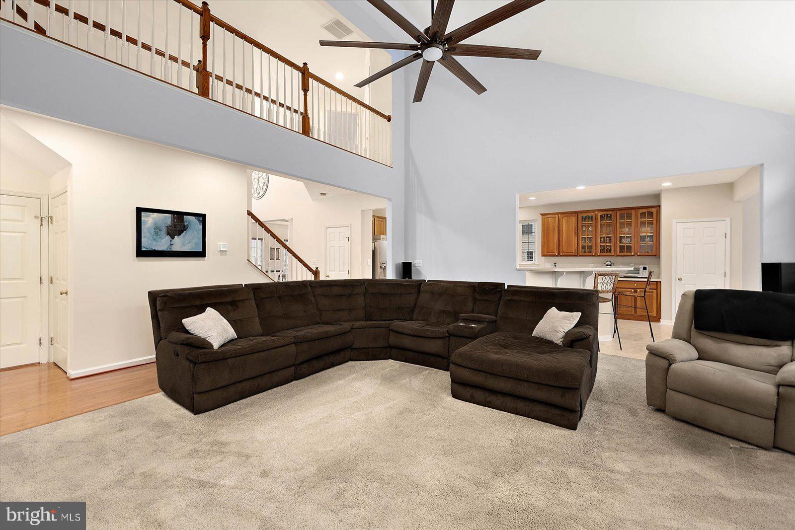 FRANKLIN KNOLL - Residential