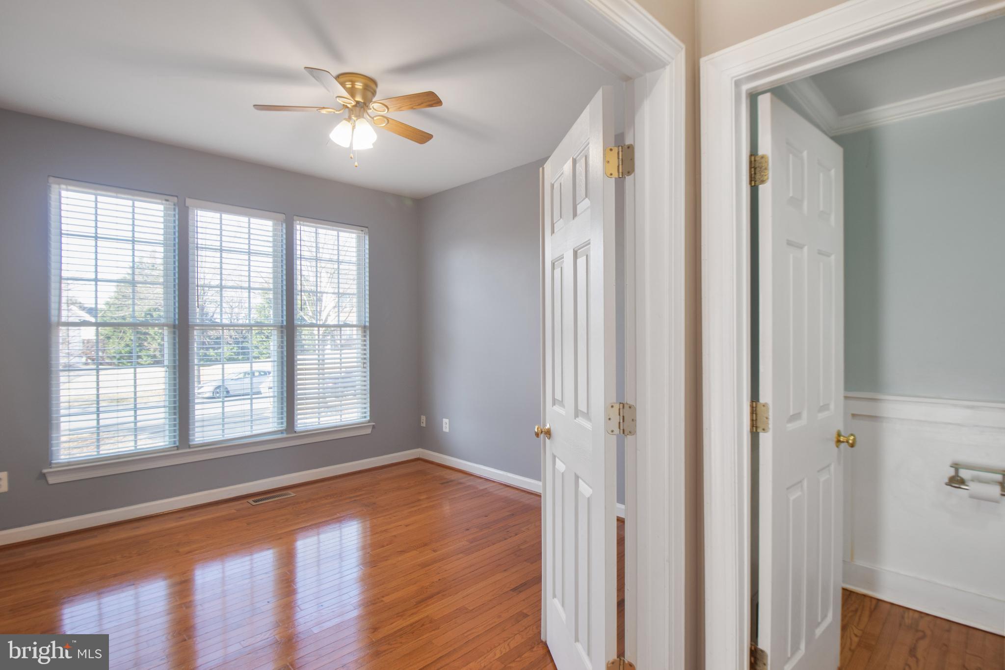 BRIARCLIFF MANOR - Residential