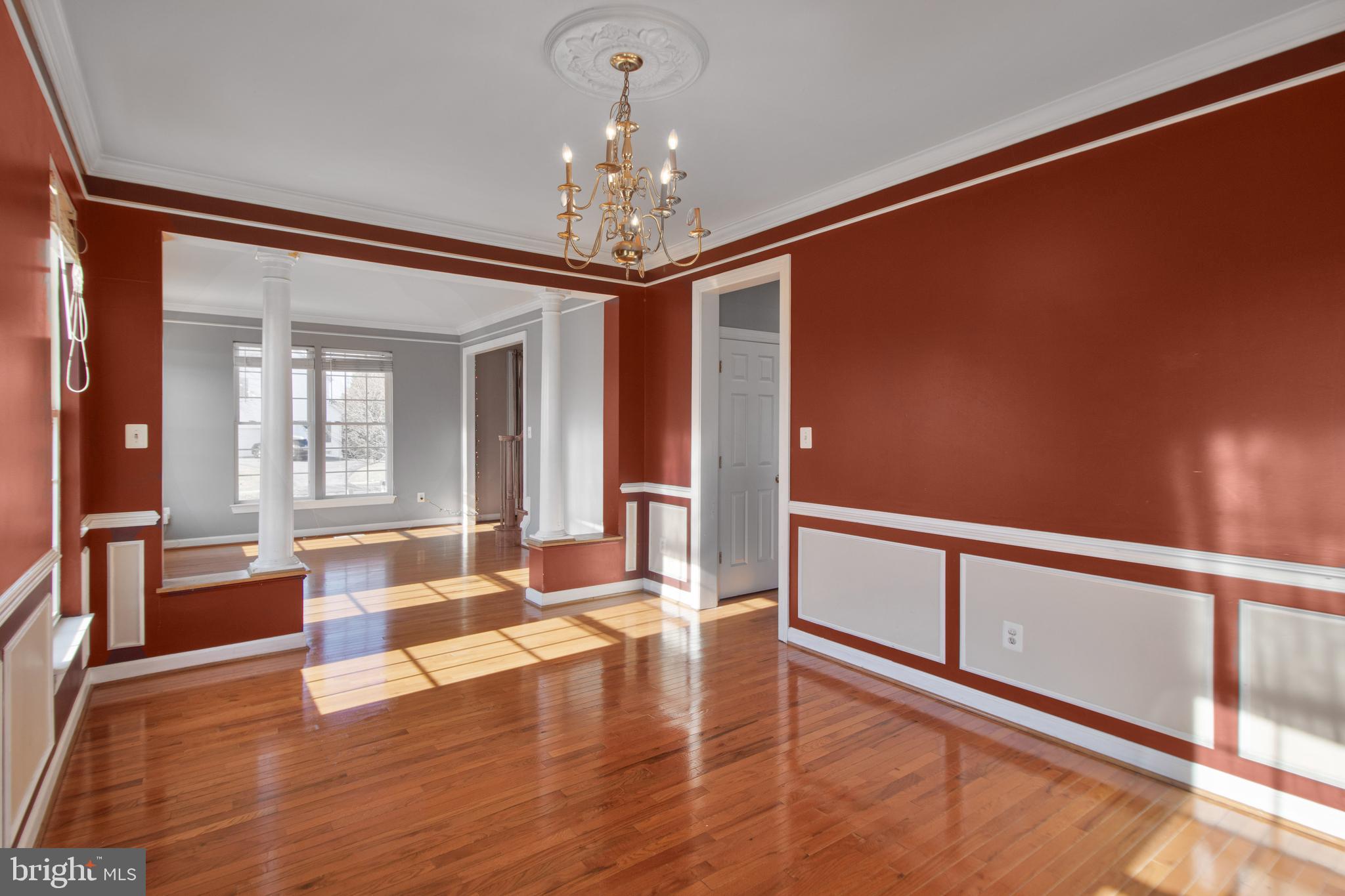 BRIARCLIFF MANOR - Residential