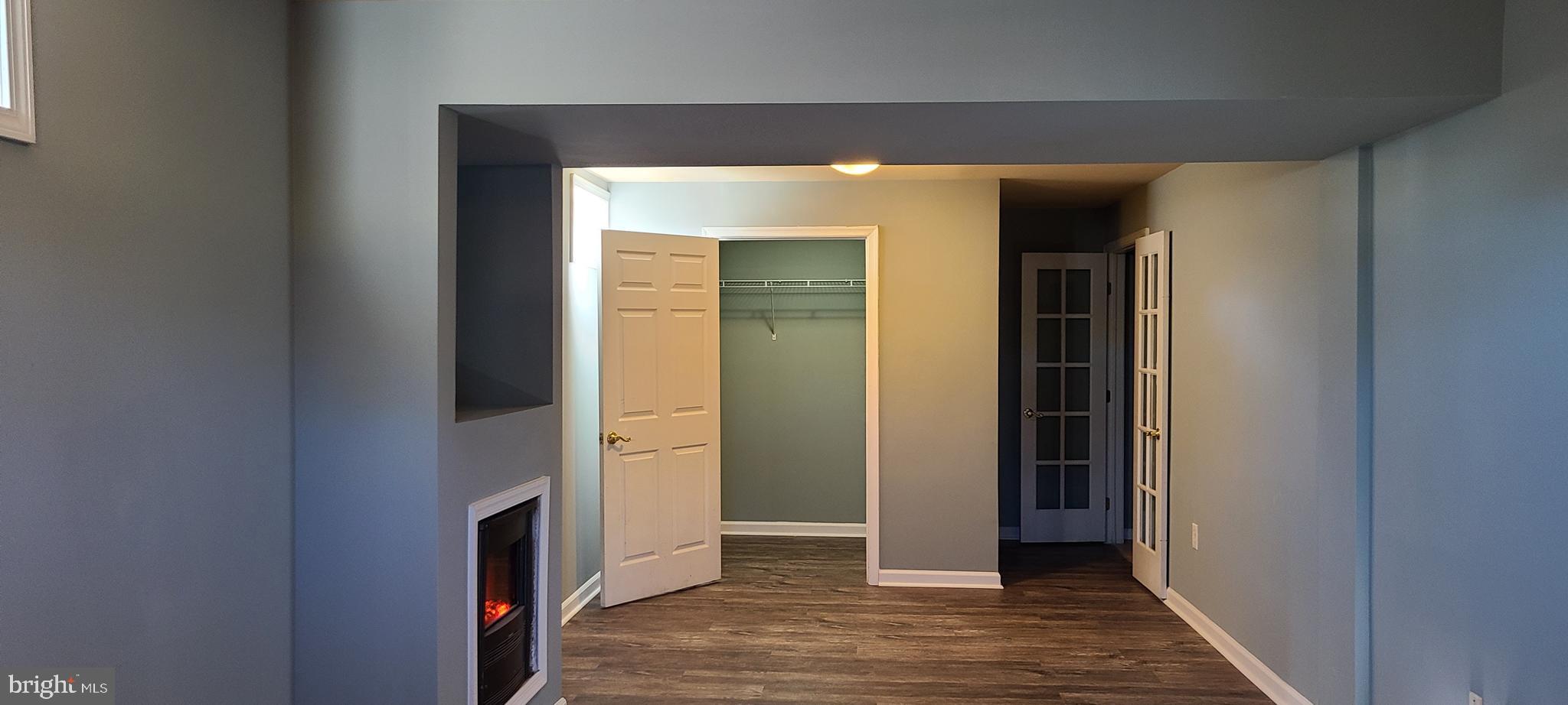 BRIARCLIFF MANOR - Residential
