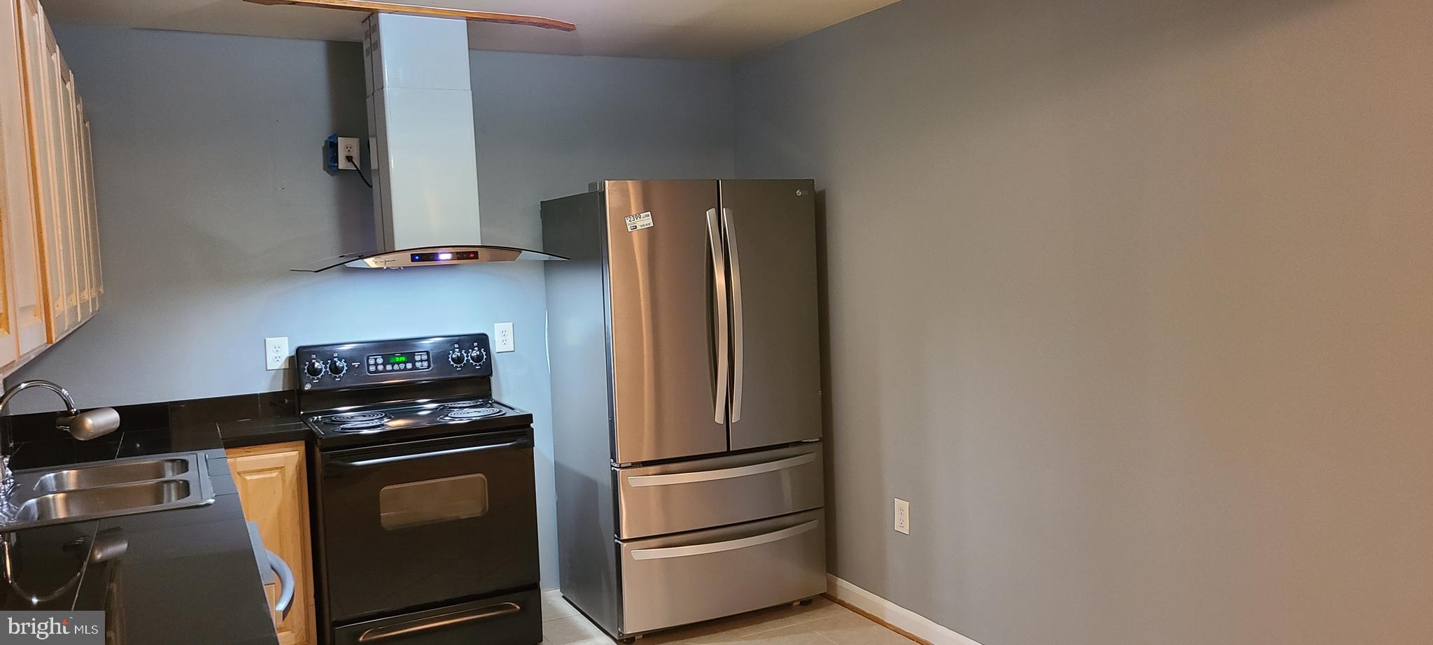 BRIARCLIFF MANOR - Residential