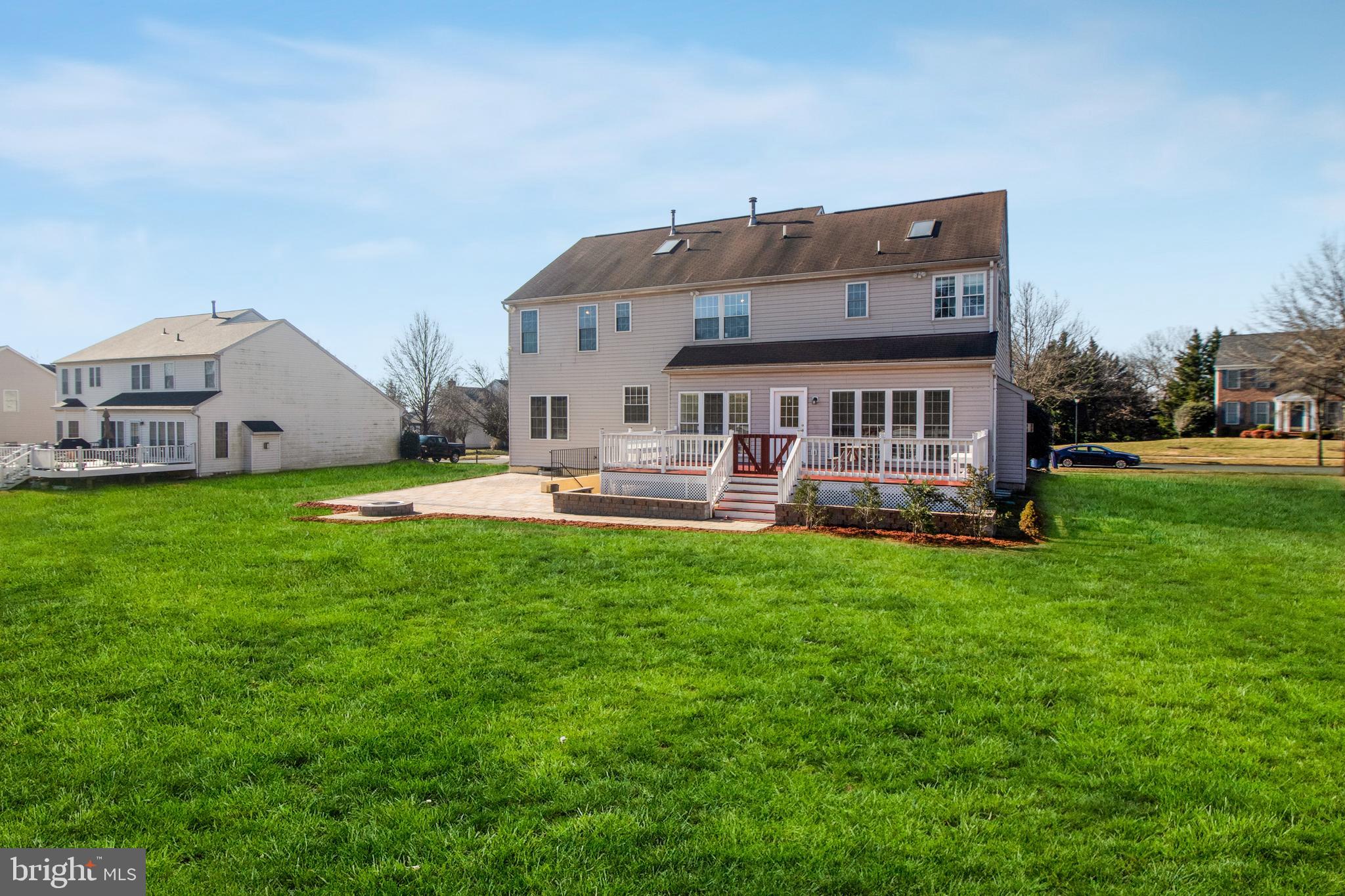 BRIARCLIFF MANOR - Residential