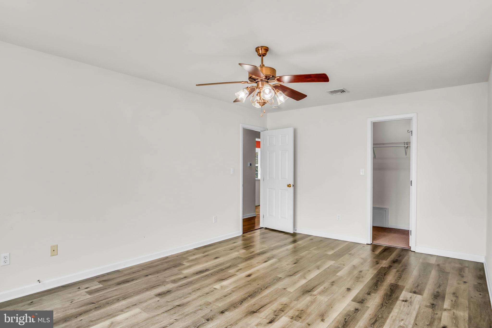 PORTLAND COURT - Residential