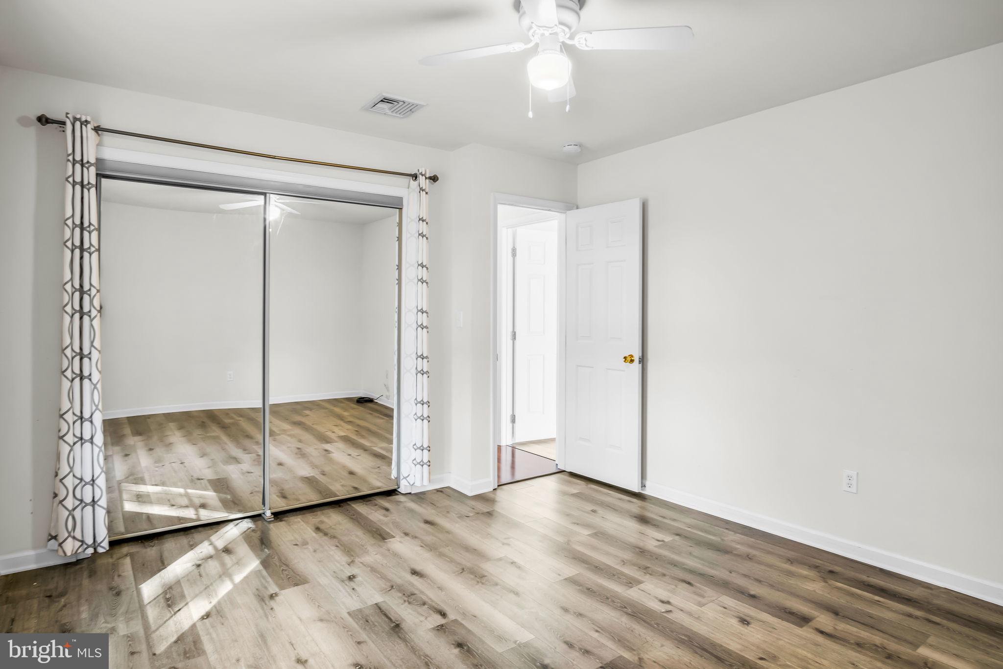 PORTLAND COURT - Residential