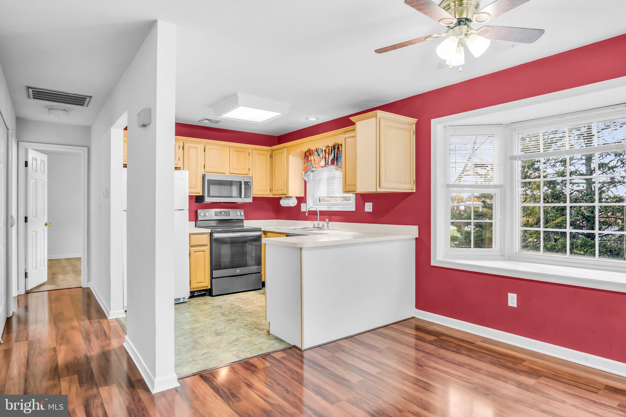 PORTLAND COURT - Residential