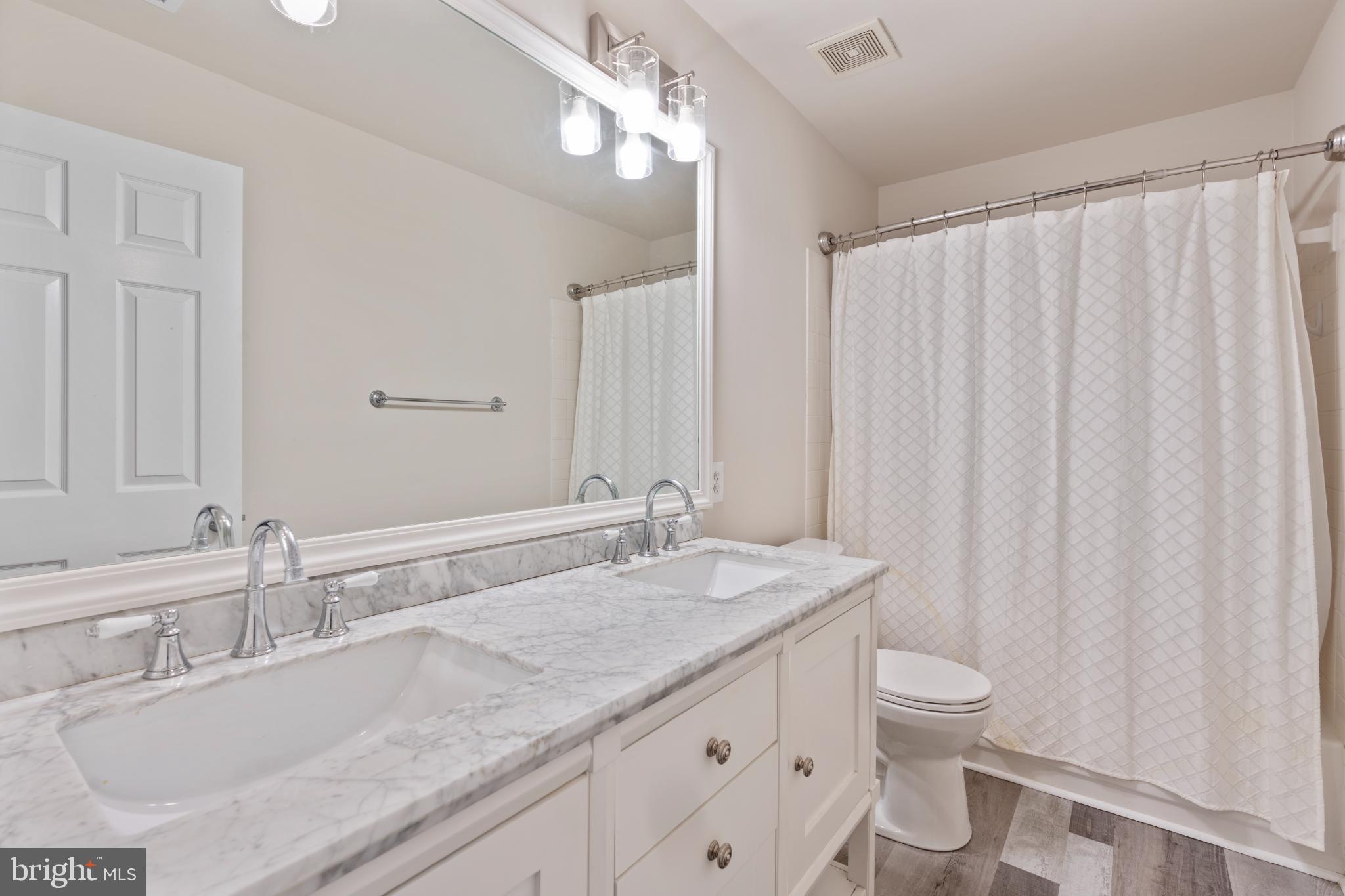 CATTAIL CREEK - Residential