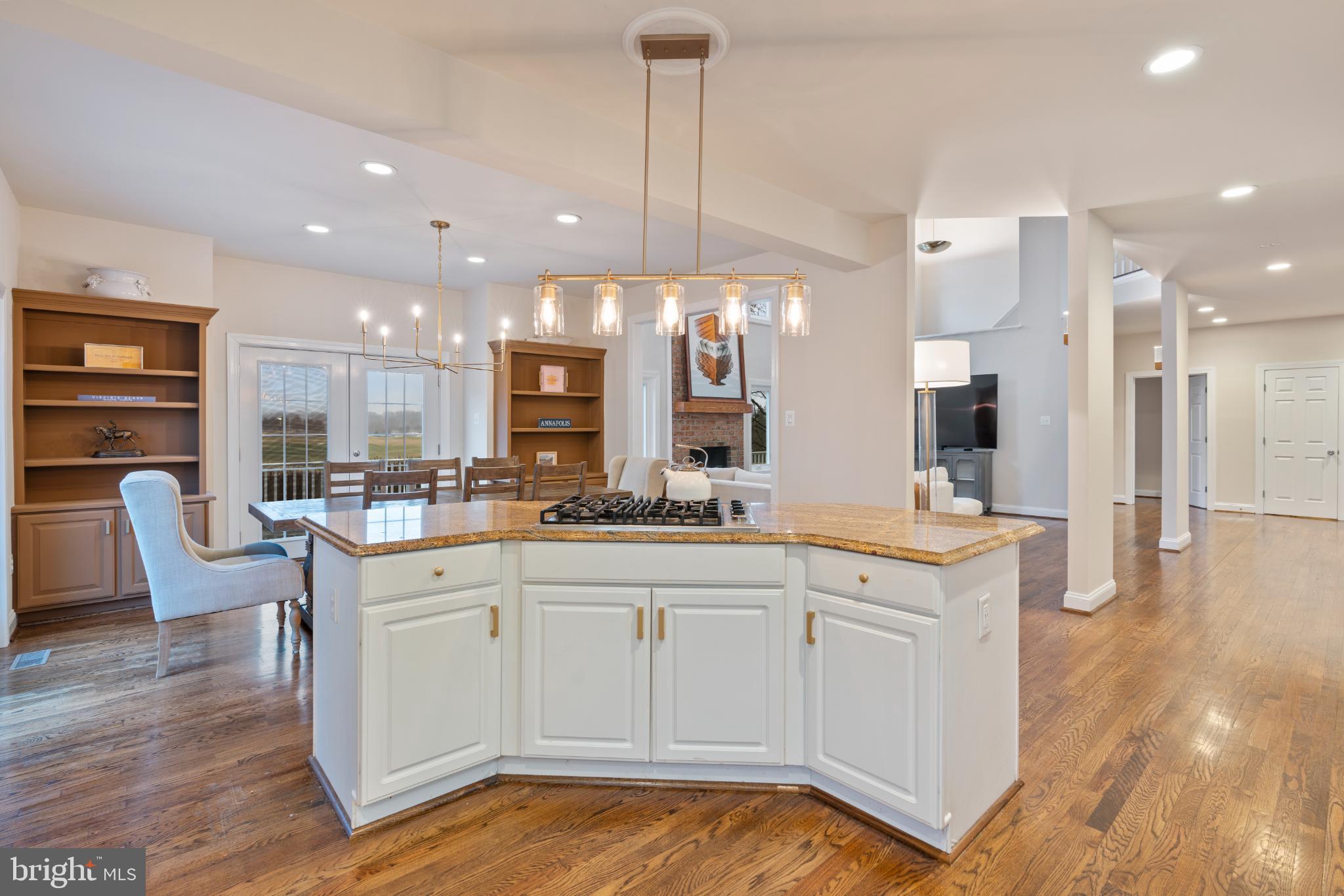 CATTAIL CREEK - Residential