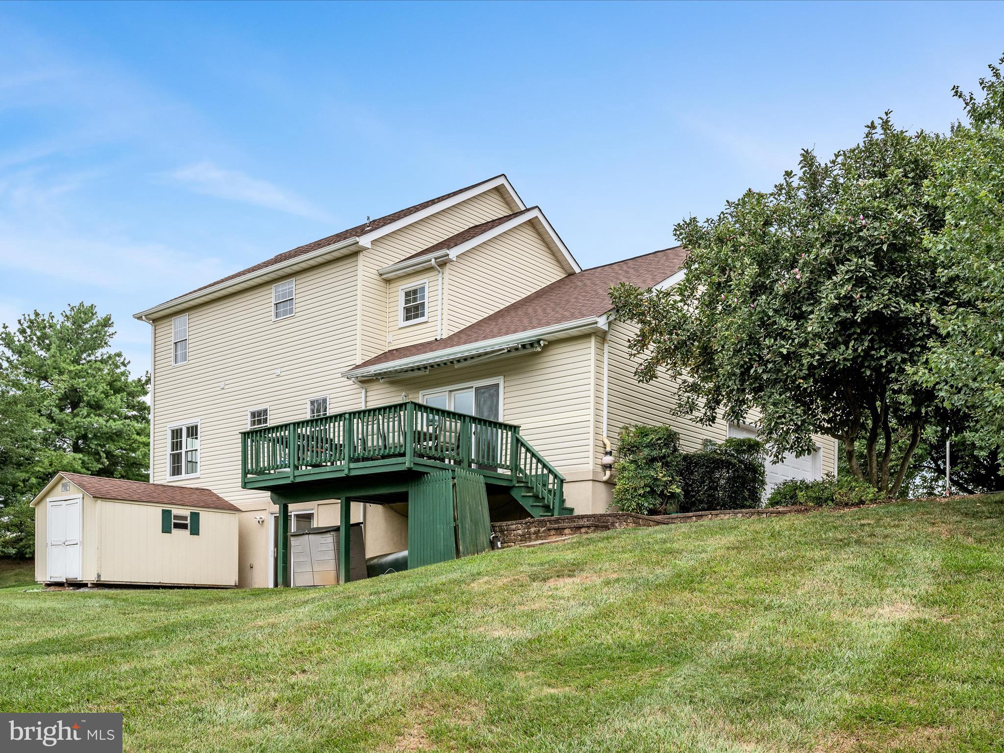 EASTLAND - Residential