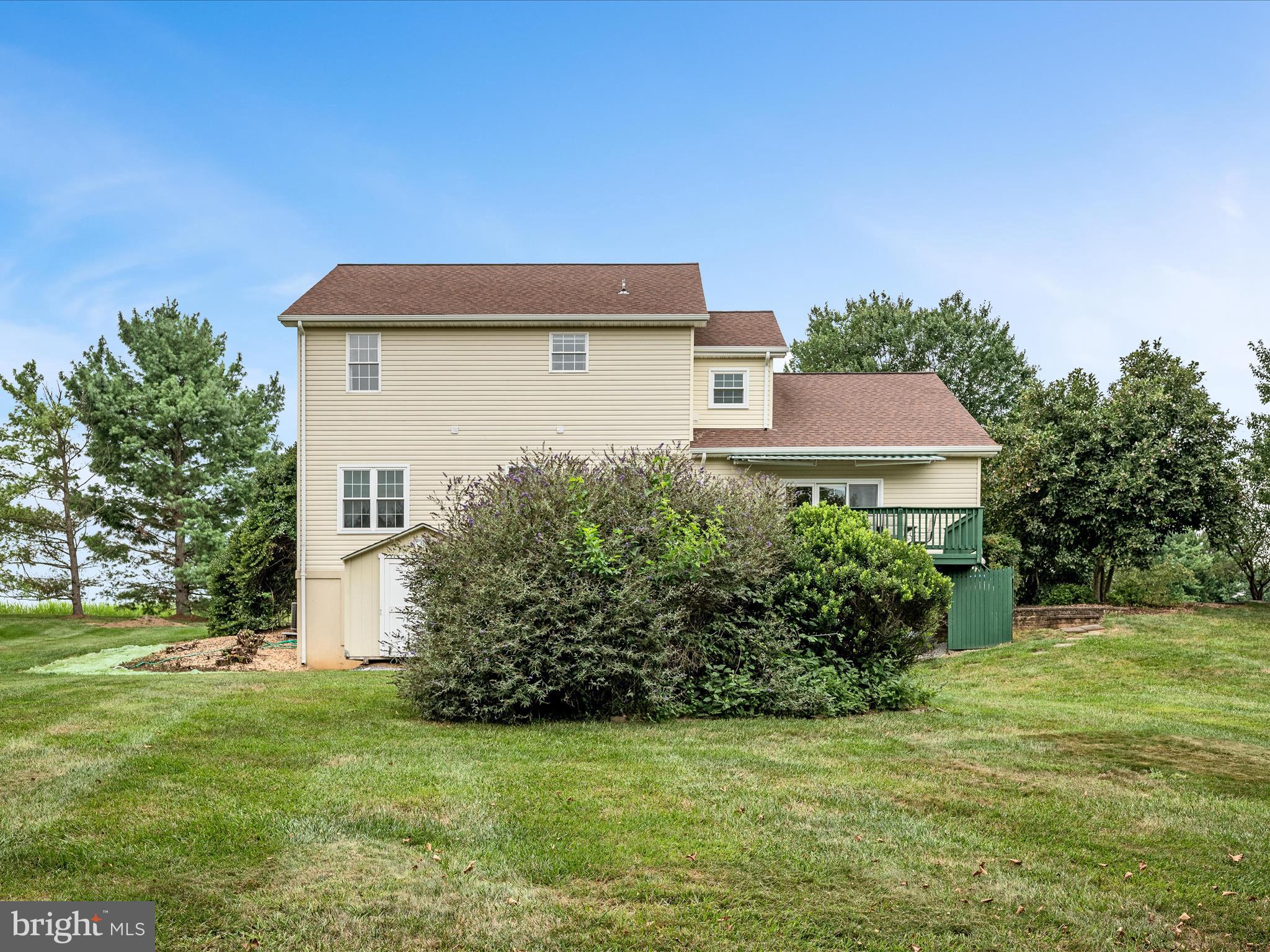 EASTLAND - Residential