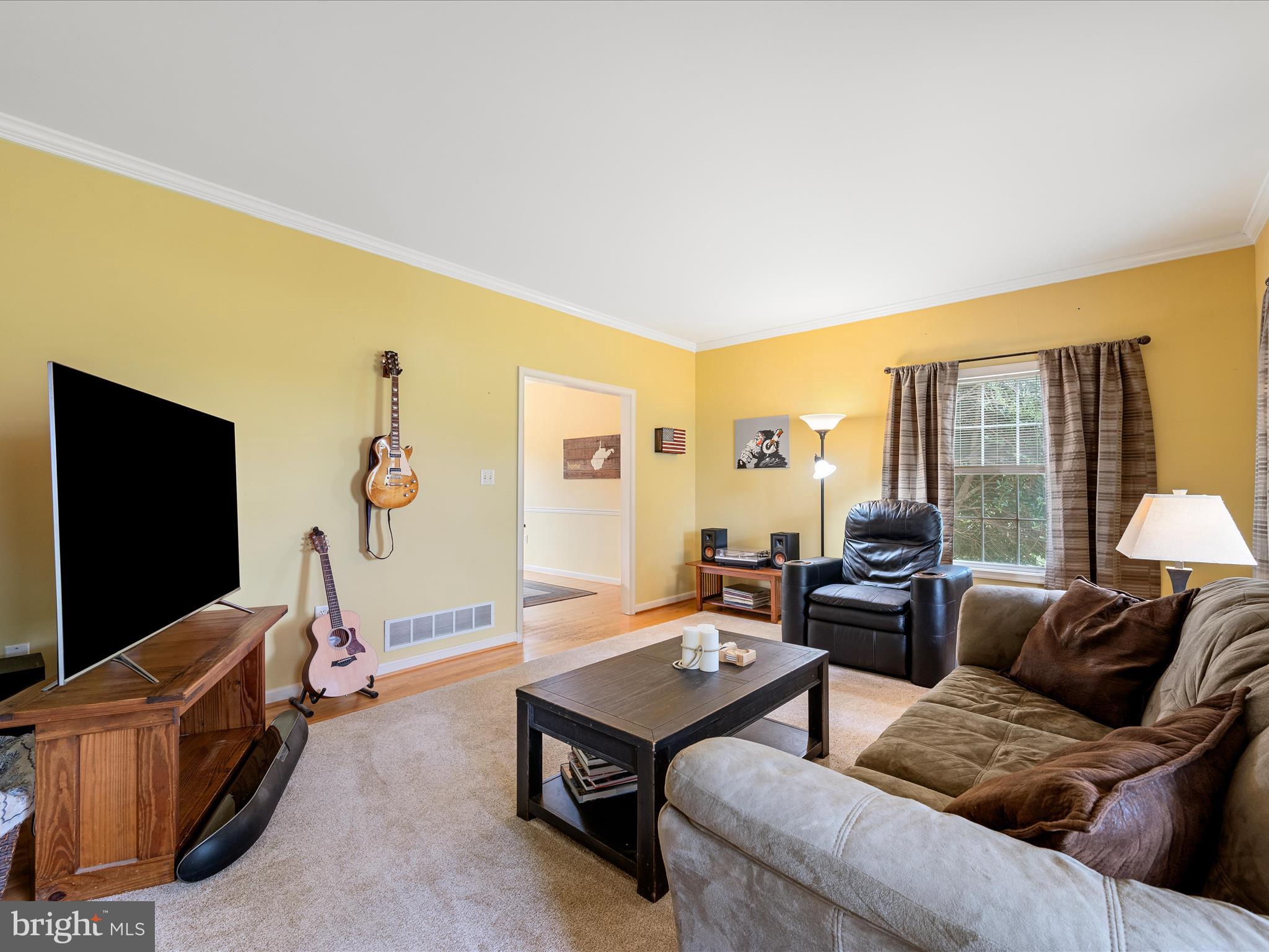 EASTLAND - Residential