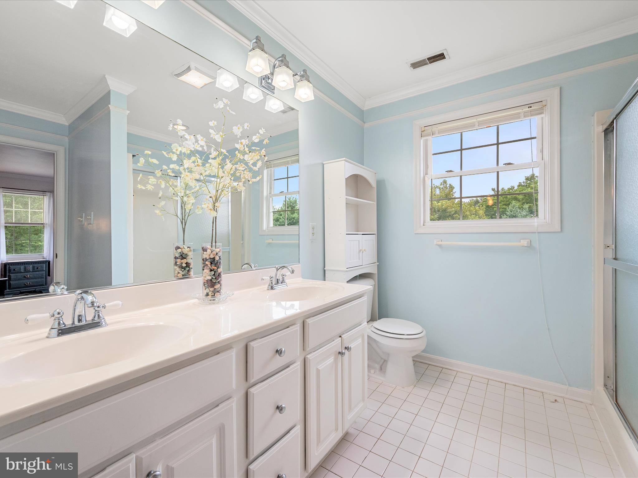 EASTLAND - Residential