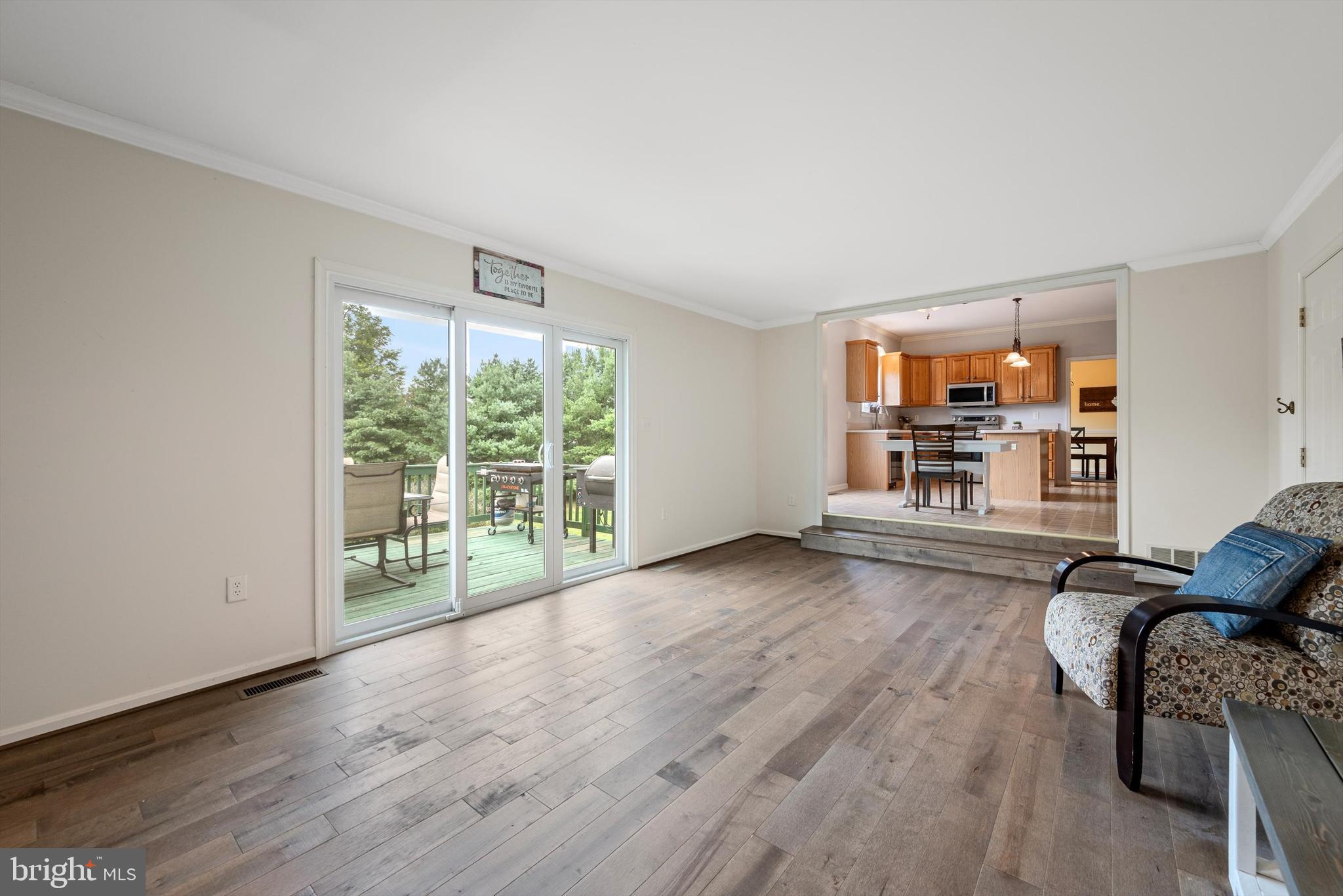 EASTLAND - Residential