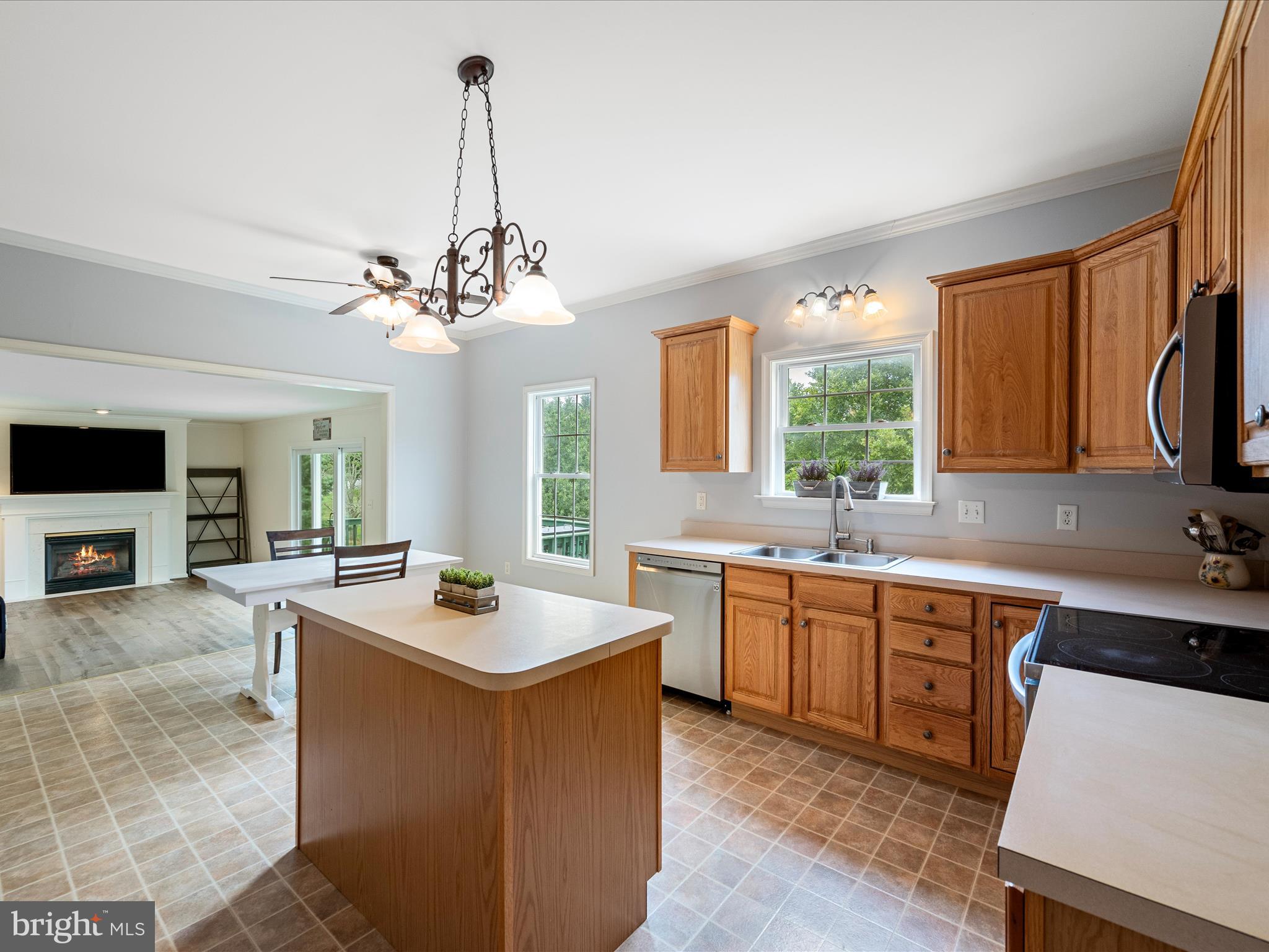 EASTLAND - Residential