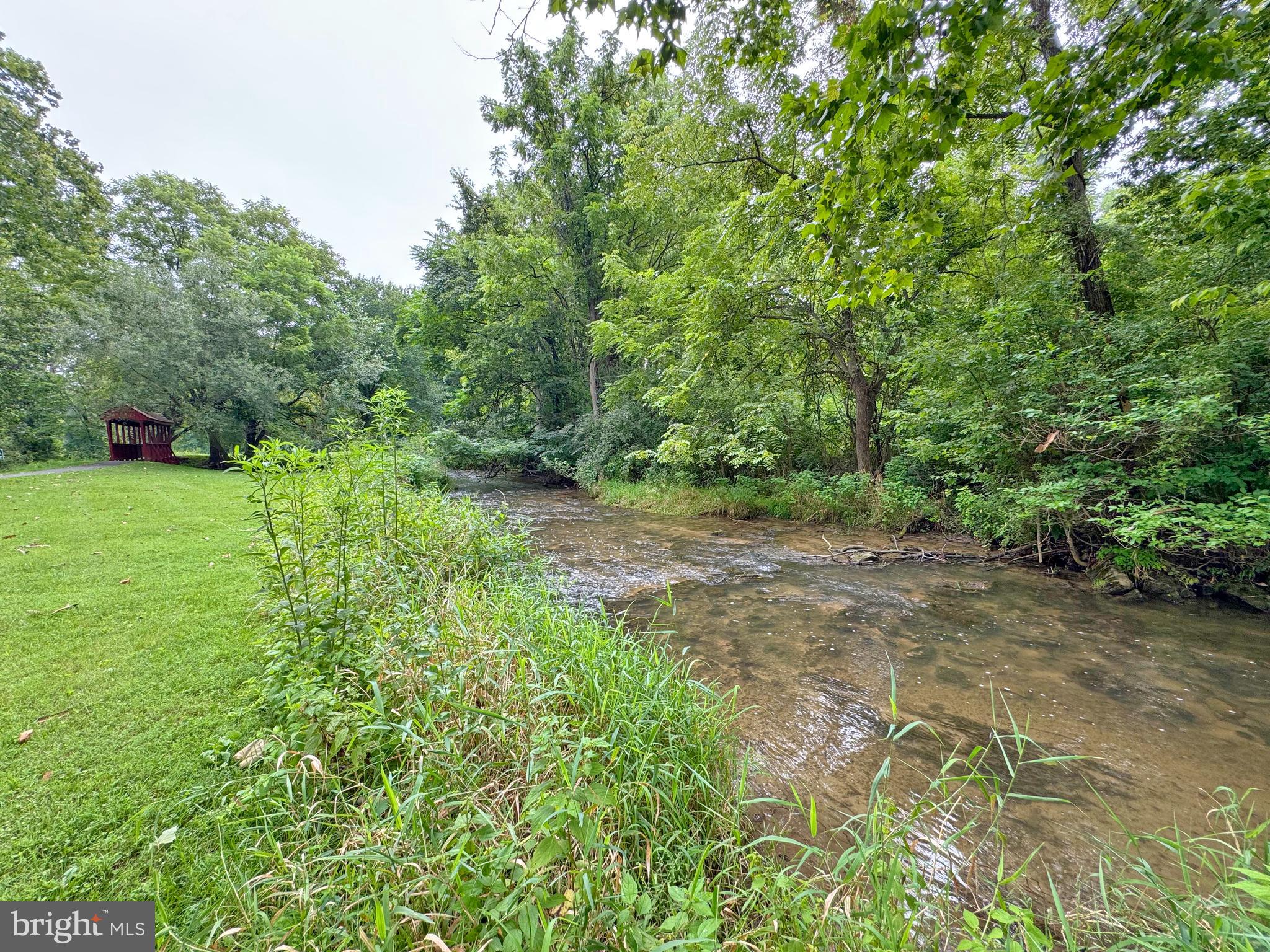 EASTLAND - Residential