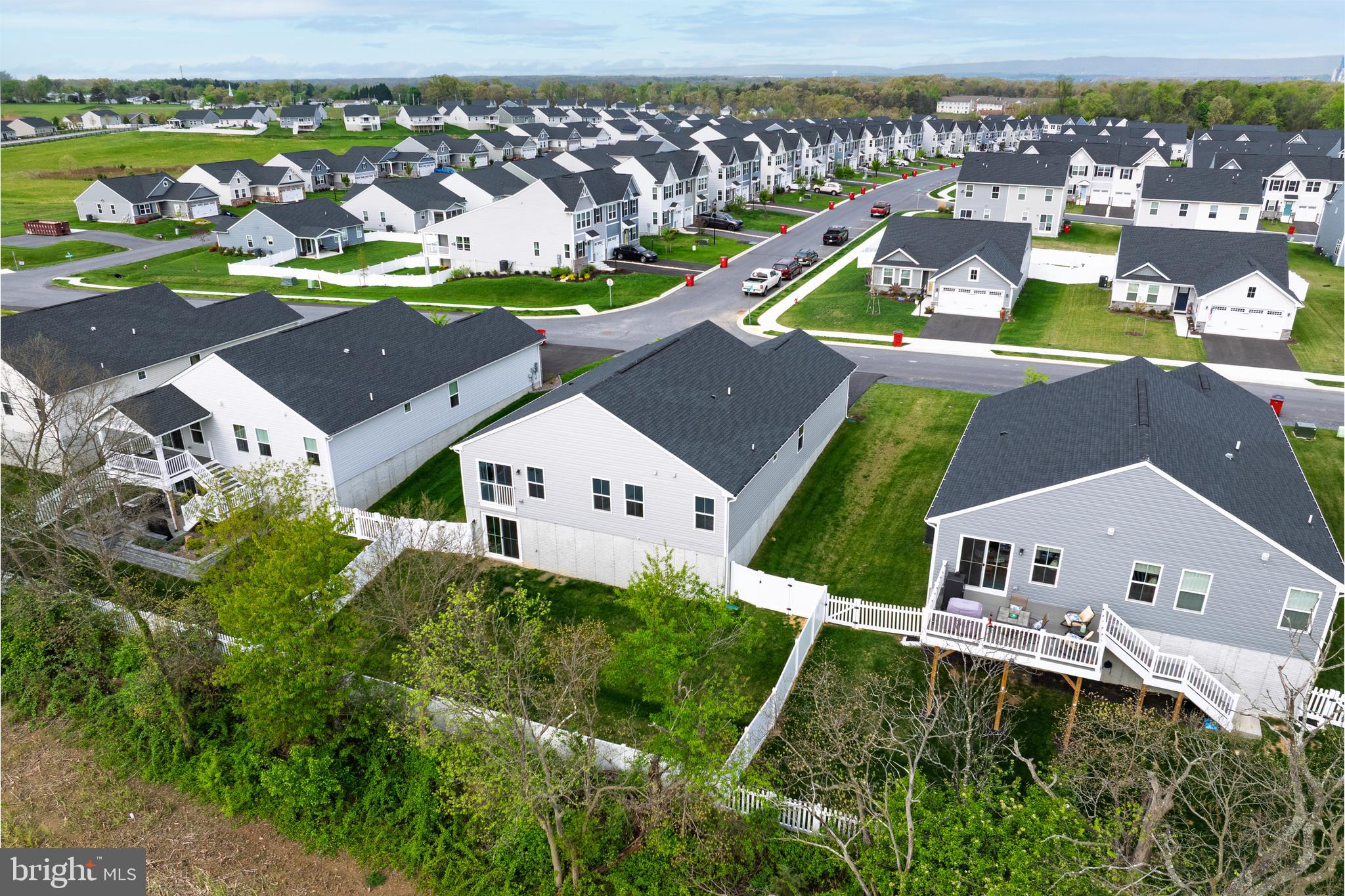 ARCADIA NORTH - Residential