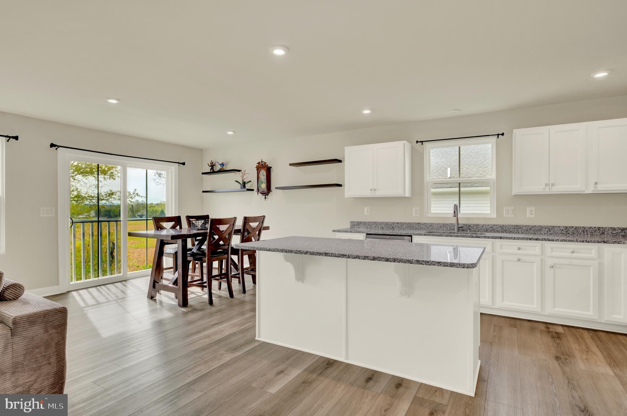 ARCADIA NORTH - Residential