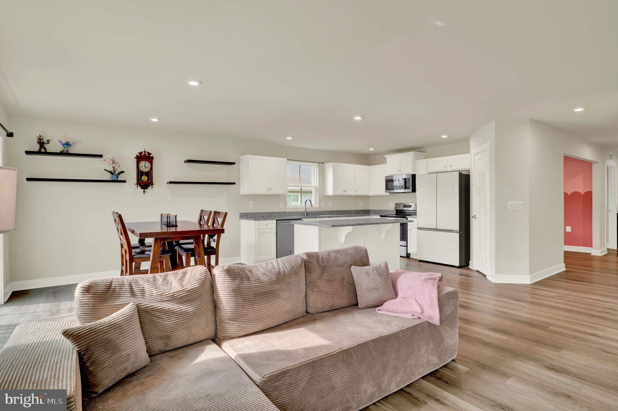 ARCADIA NORTH - Residential