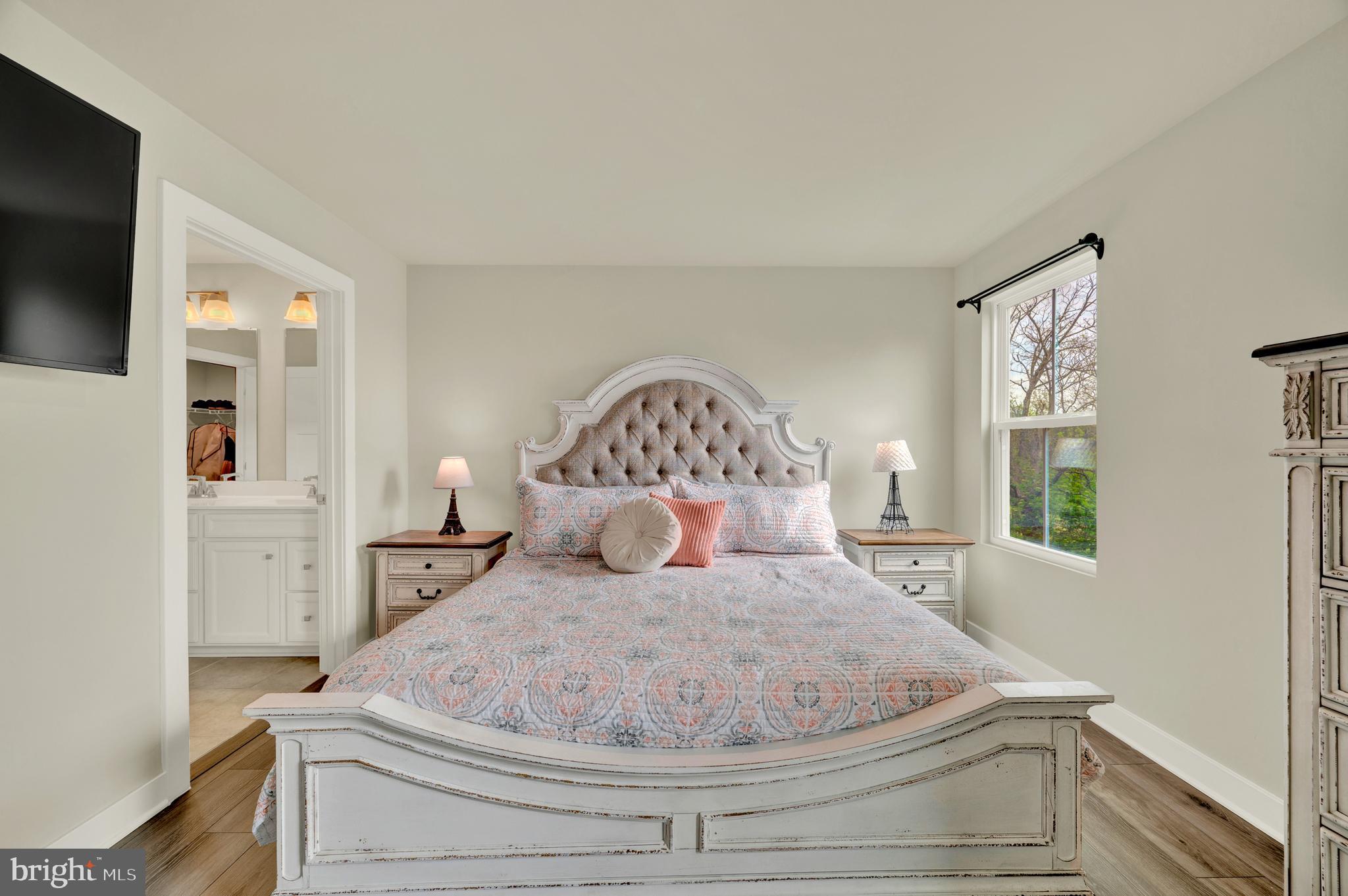 ARCADIA NORTH - Residential