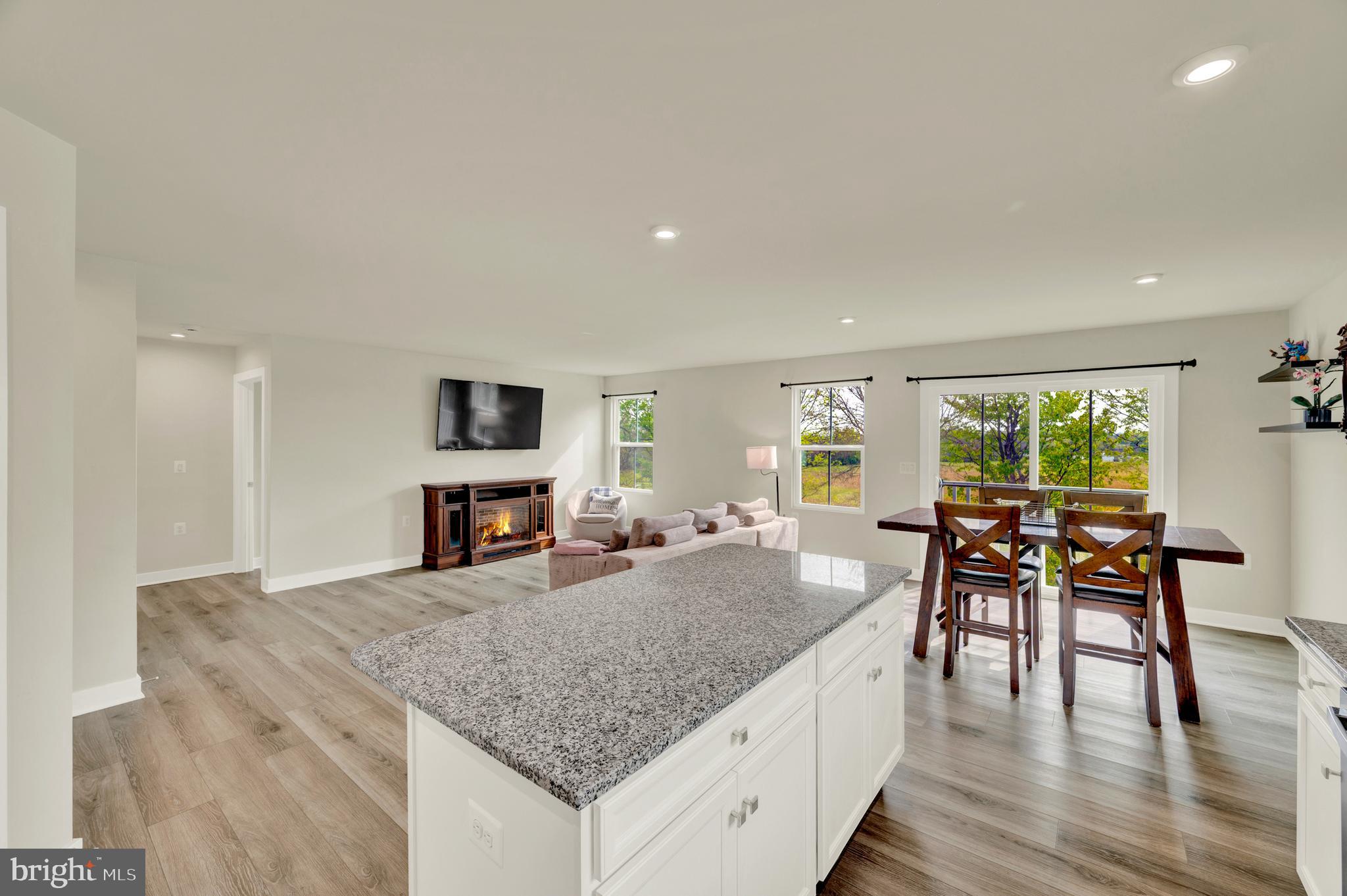 ARCADIA NORTH - Residential