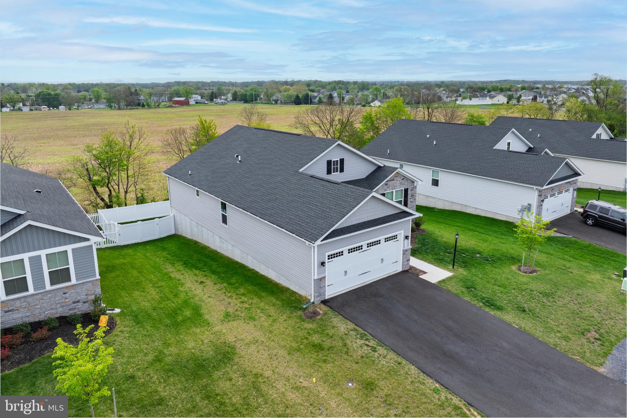 ARCADIA NORTH - Residential