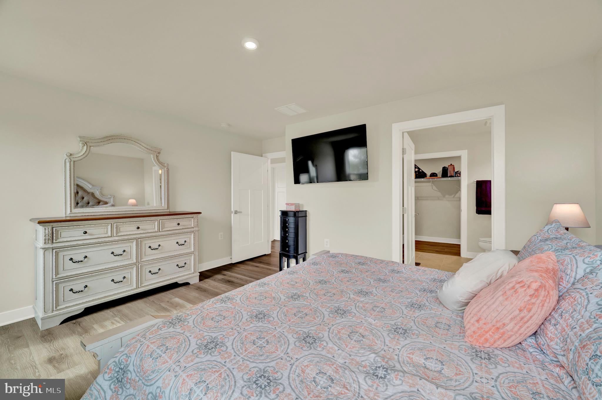 ARCADIA NORTH - Residential