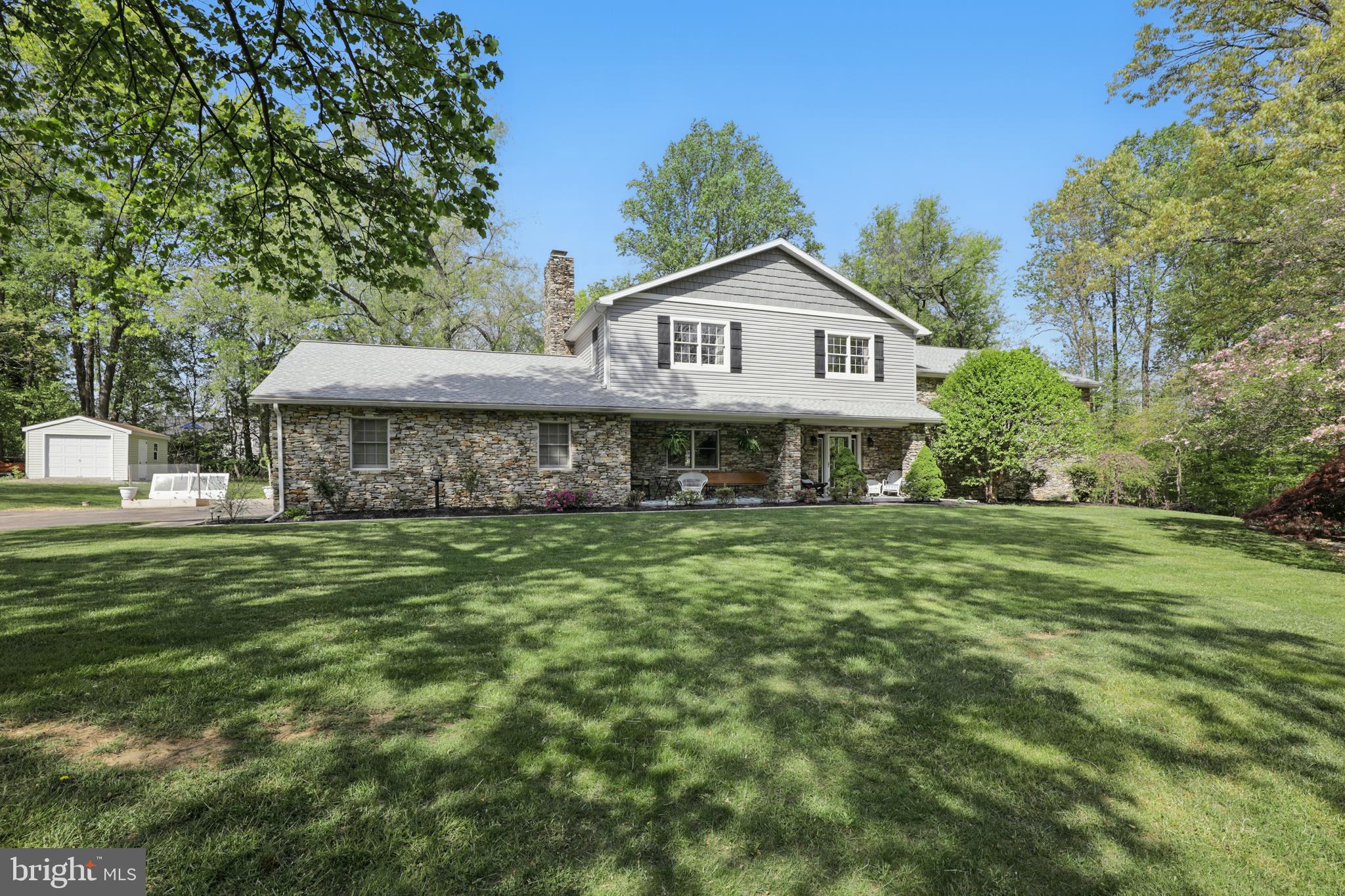 12 WINDWOOD COURT