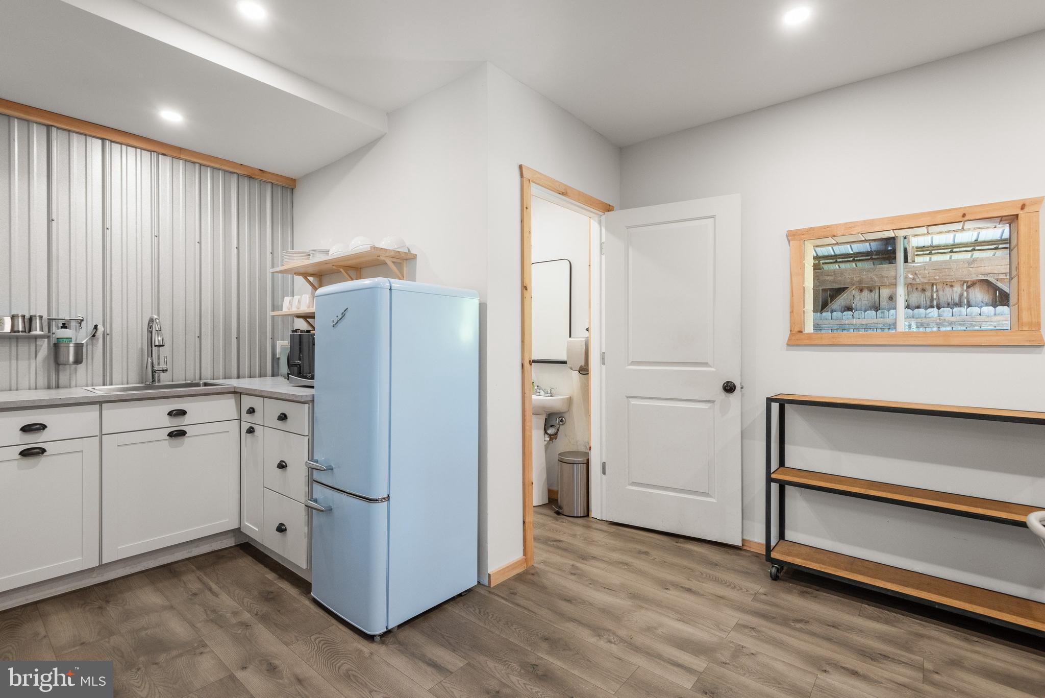 SNOWDENVILLE - Residential