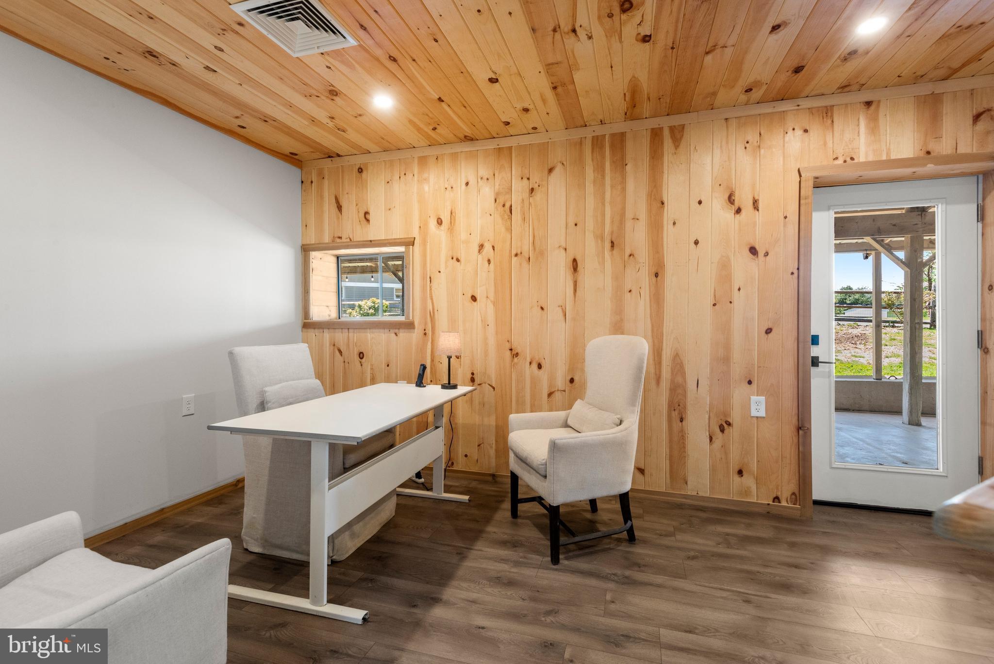 SNOWDENVILLE - Residential