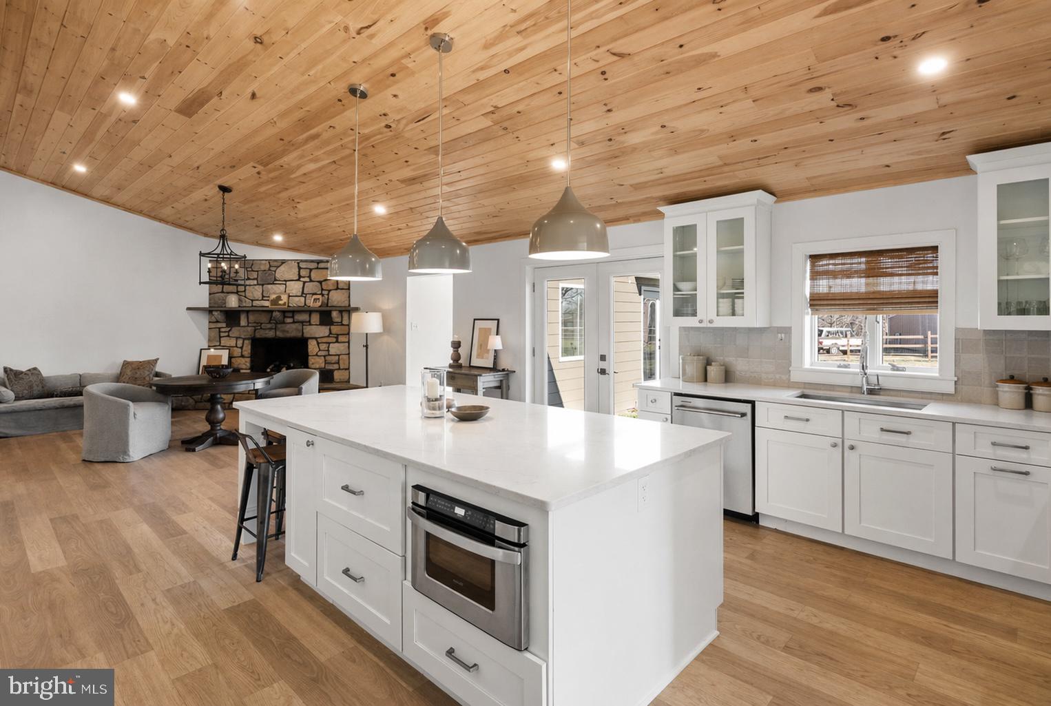 SNOWDENVILLE - Residential