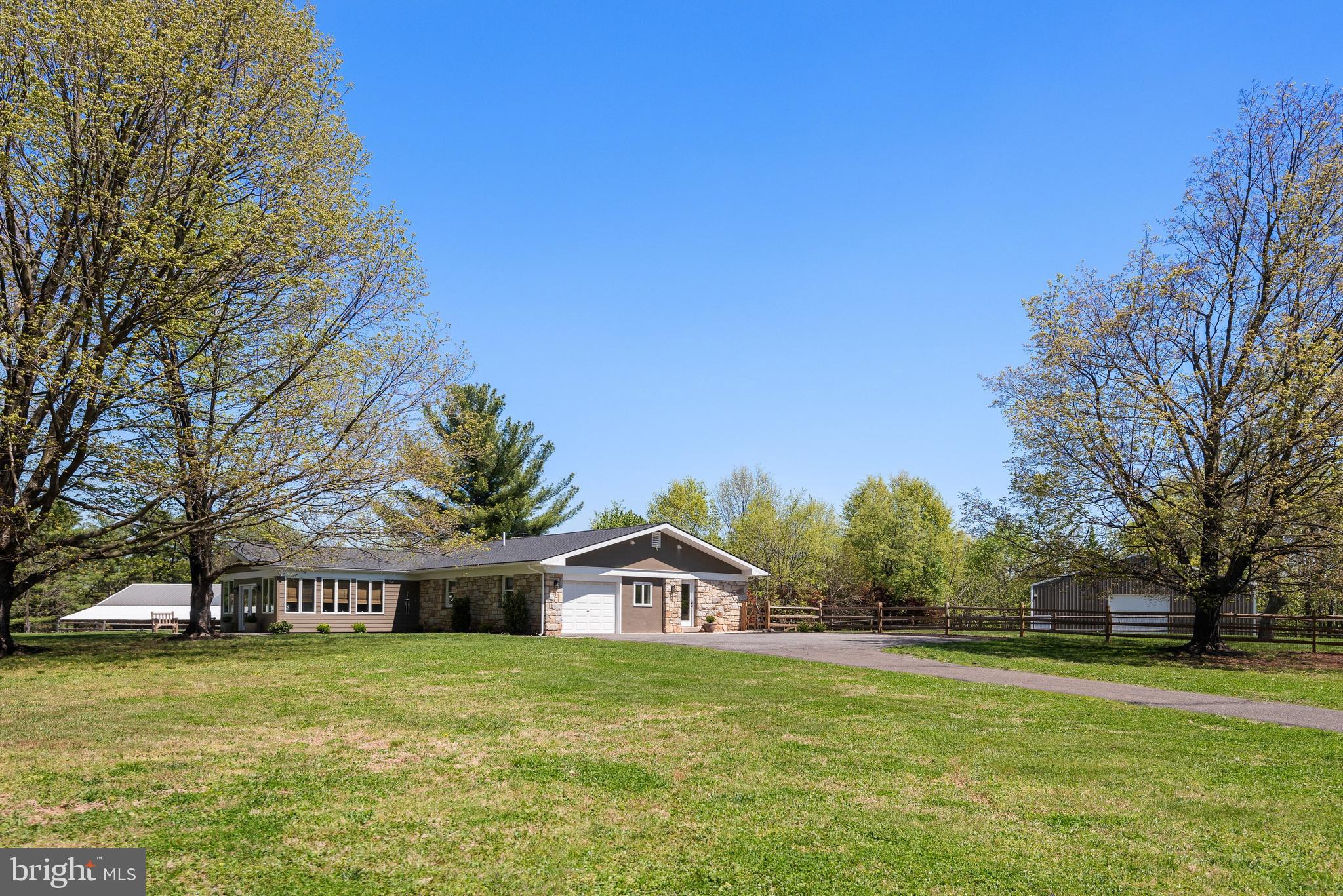 SNOWDENVILLE - Residential