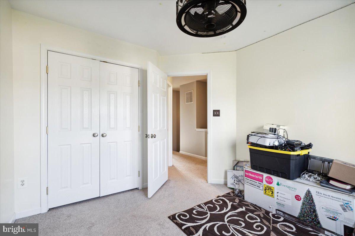 BROOKFIELD ON THE POTOMAC - Residential