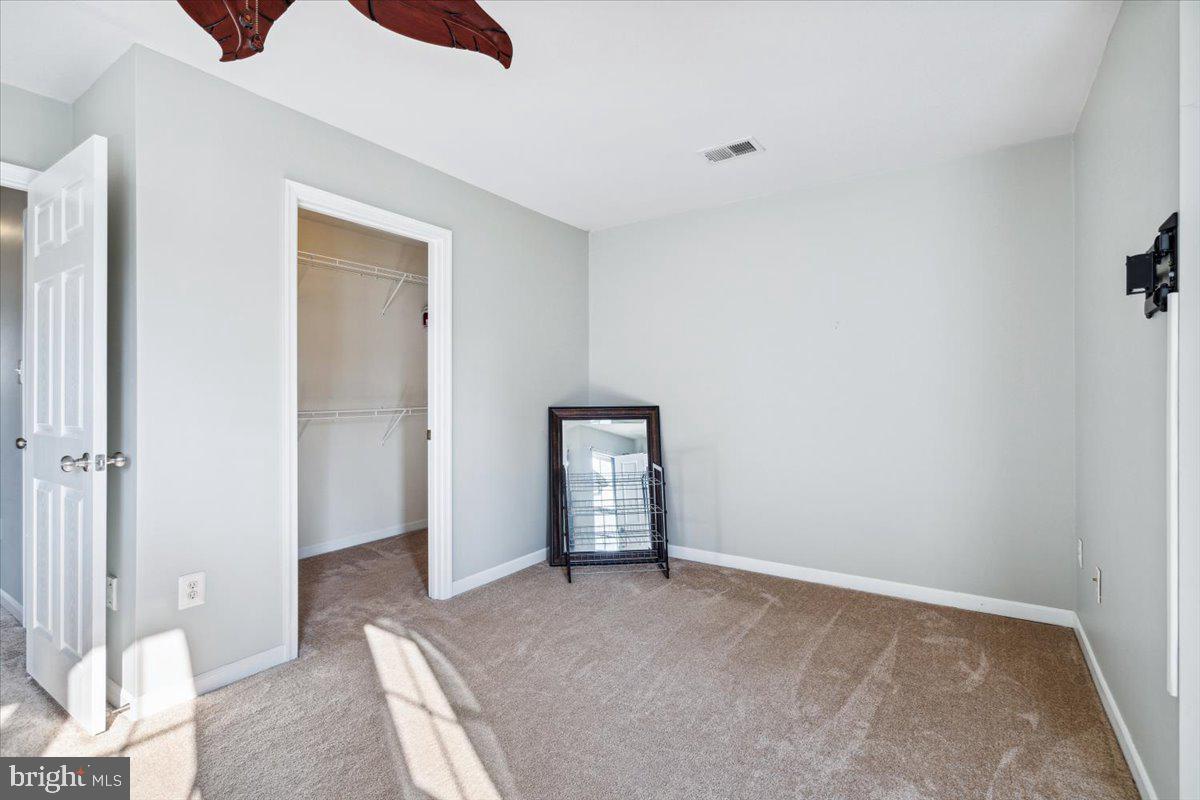 BROOKFIELD ON THE POTOMAC - Residential