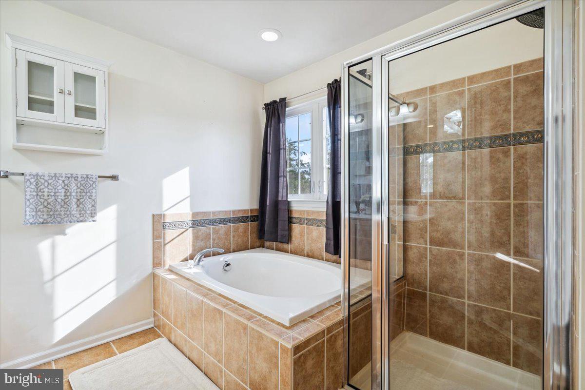 BROOKFIELD ON THE POTOMAC - Residential