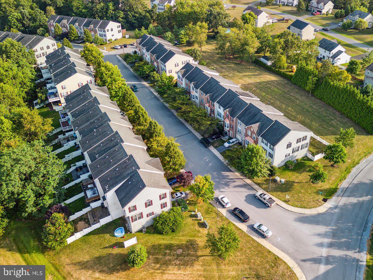 BROOKFIELD ON THE POTOMAC - Residential