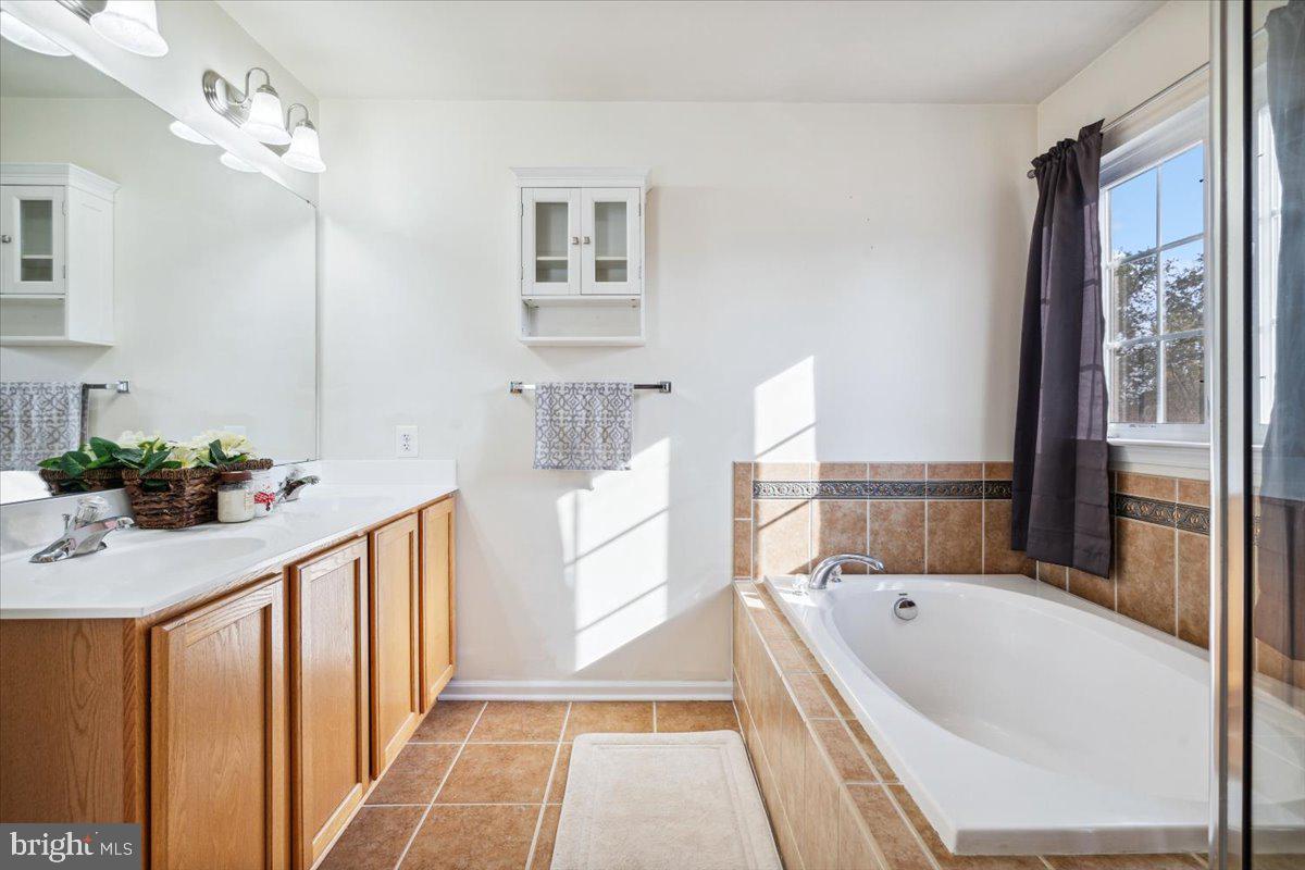 BROOKFIELD ON THE POTOMAC - Residential