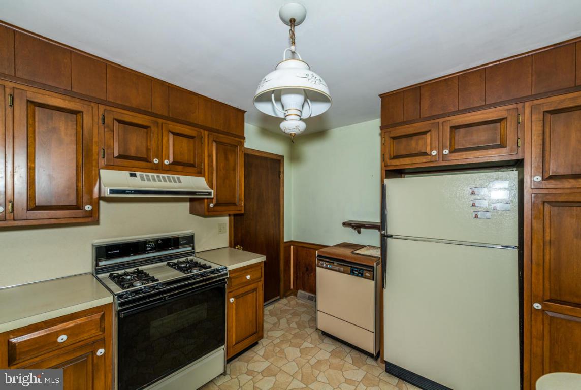 MEADOW VIEW - Residential