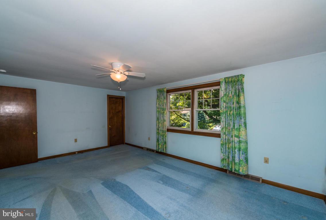 MEADOW VIEW - Residential