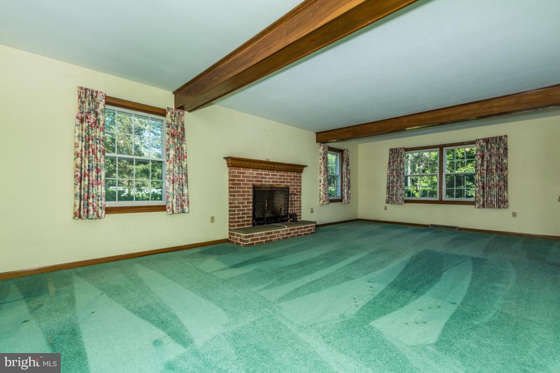 MEADOW VIEW - Residential