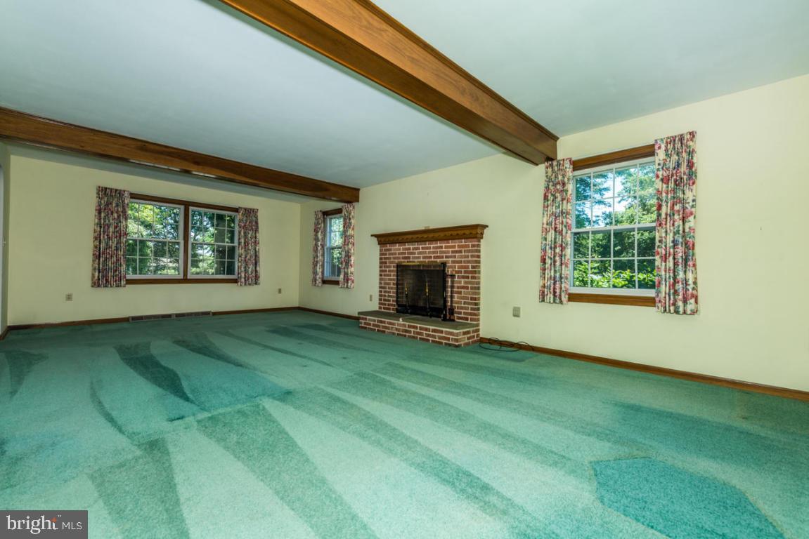 MEADOW VIEW - Residential