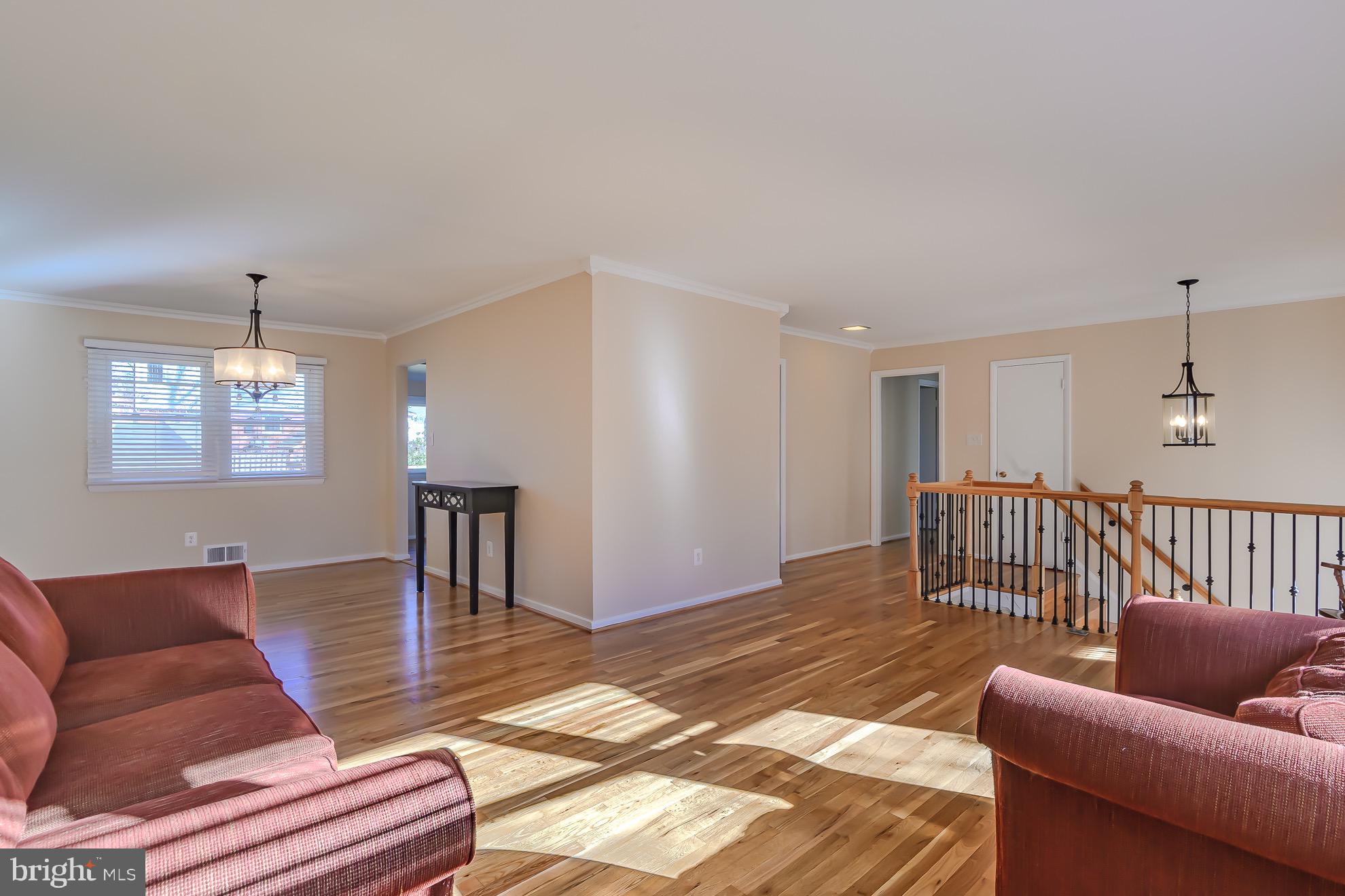 RIVERSIDE ESTATES - Residential