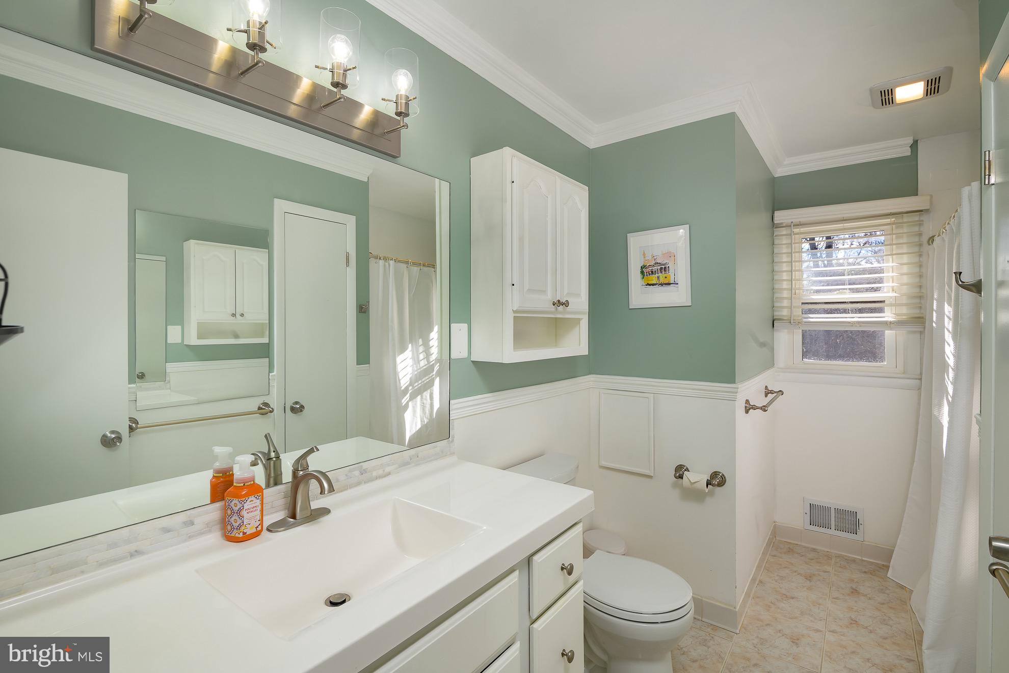 RIVERSIDE ESTATES - Residential