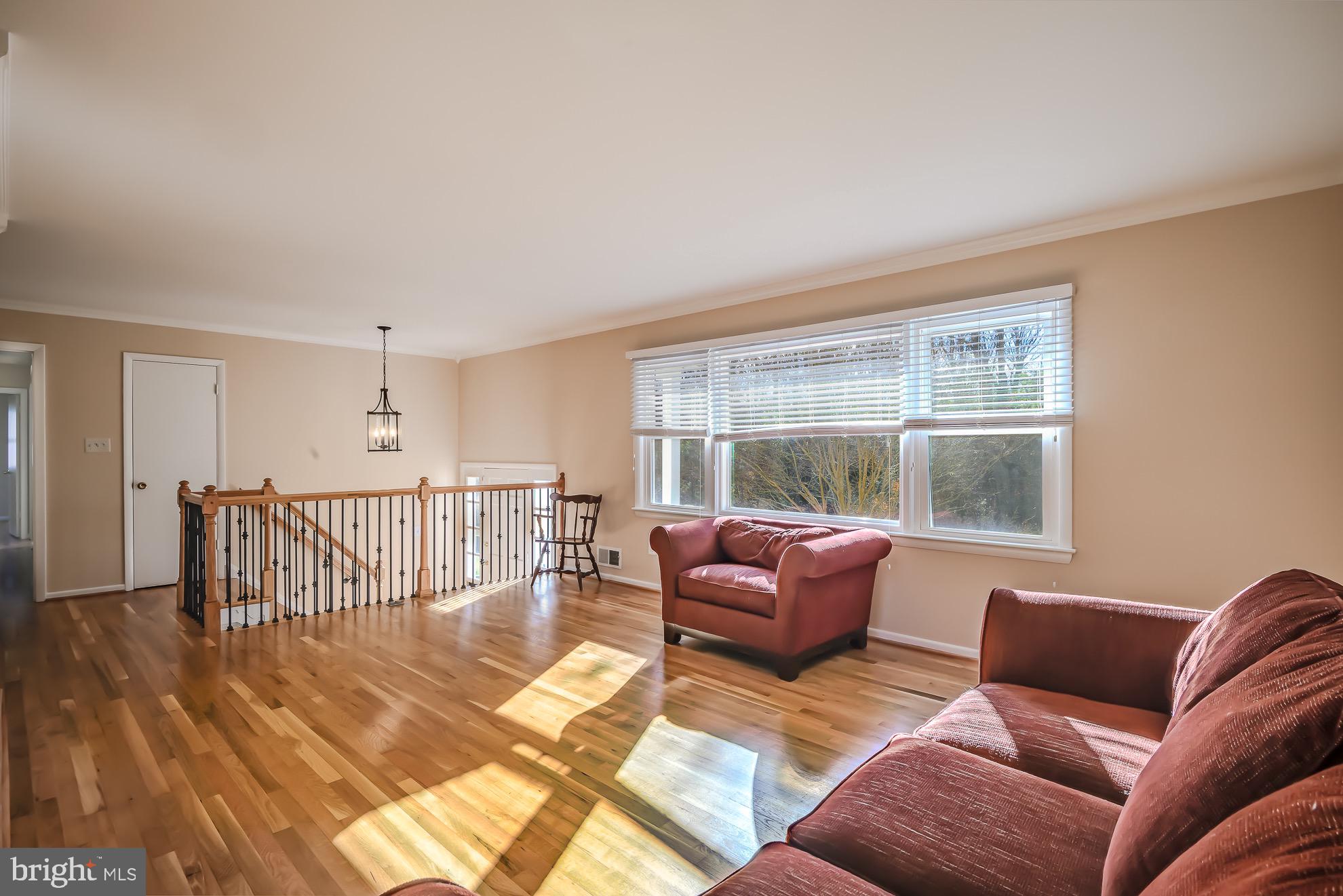 RIVERSIDE ESTATES - Residential