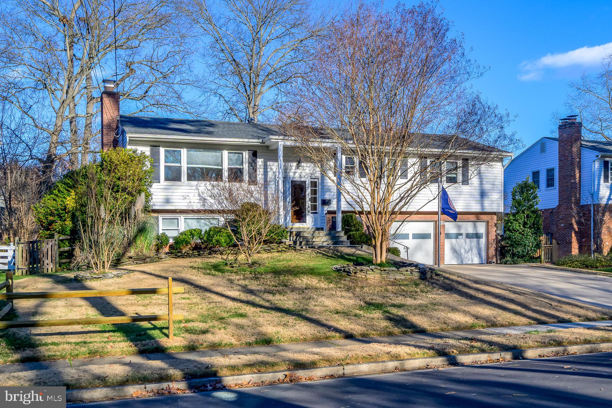 RIVERSIDE ESTATES - Residential