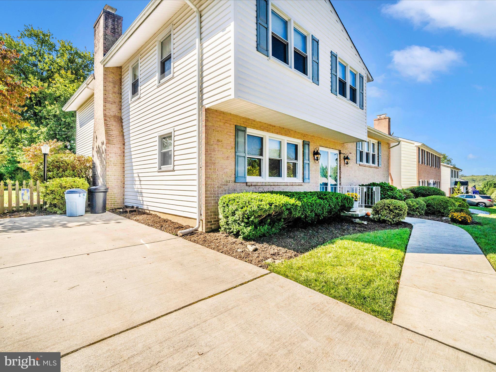 SPRINGDALE - Residential